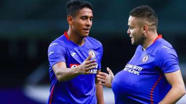 Luis Romo Jonathan Rodríguez Cruz Azul Guardianes 2021