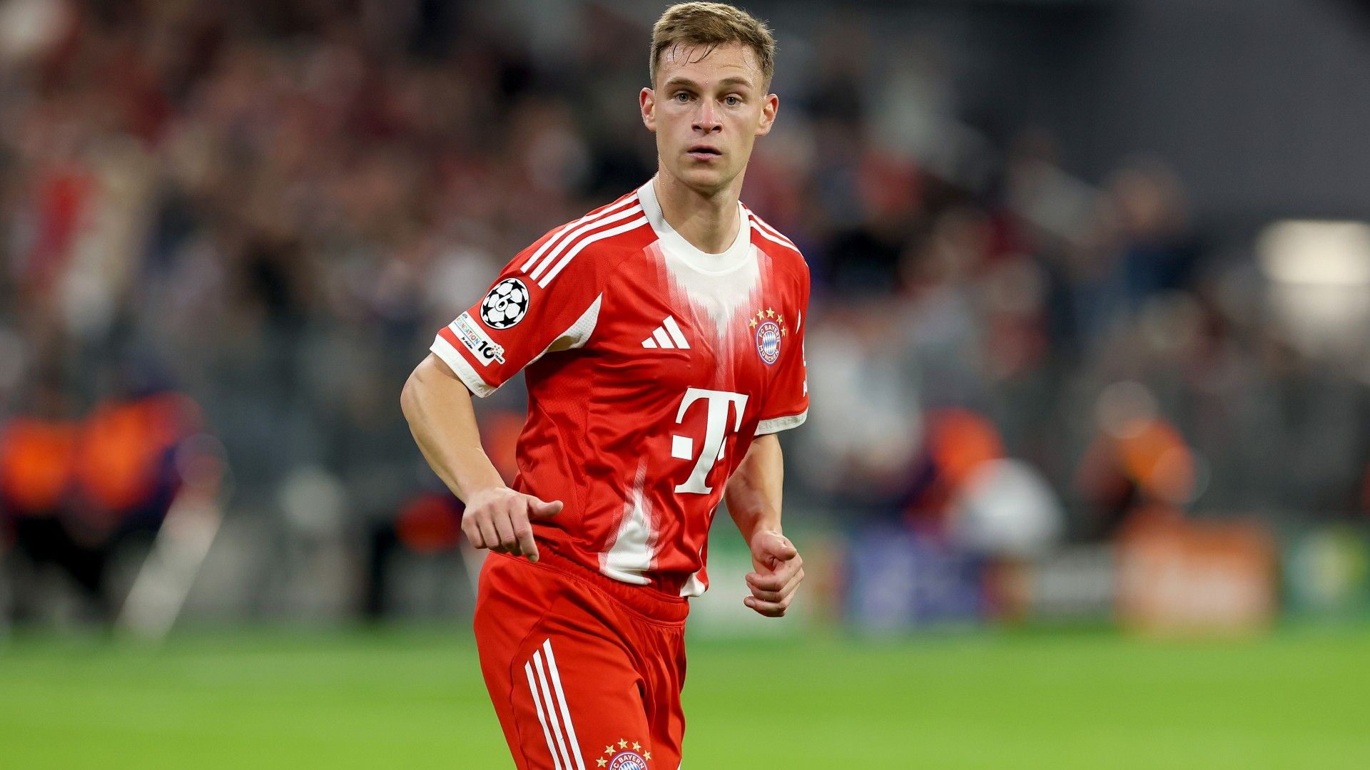 Joshua Kimmich of FC Bayern München looks on 