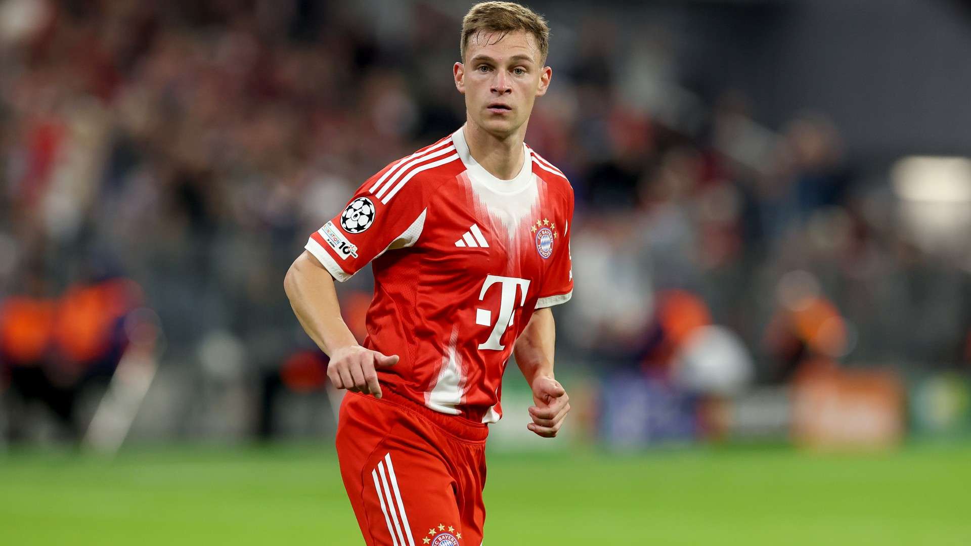 Joshua Kimmich of FC Bayern München looks on
