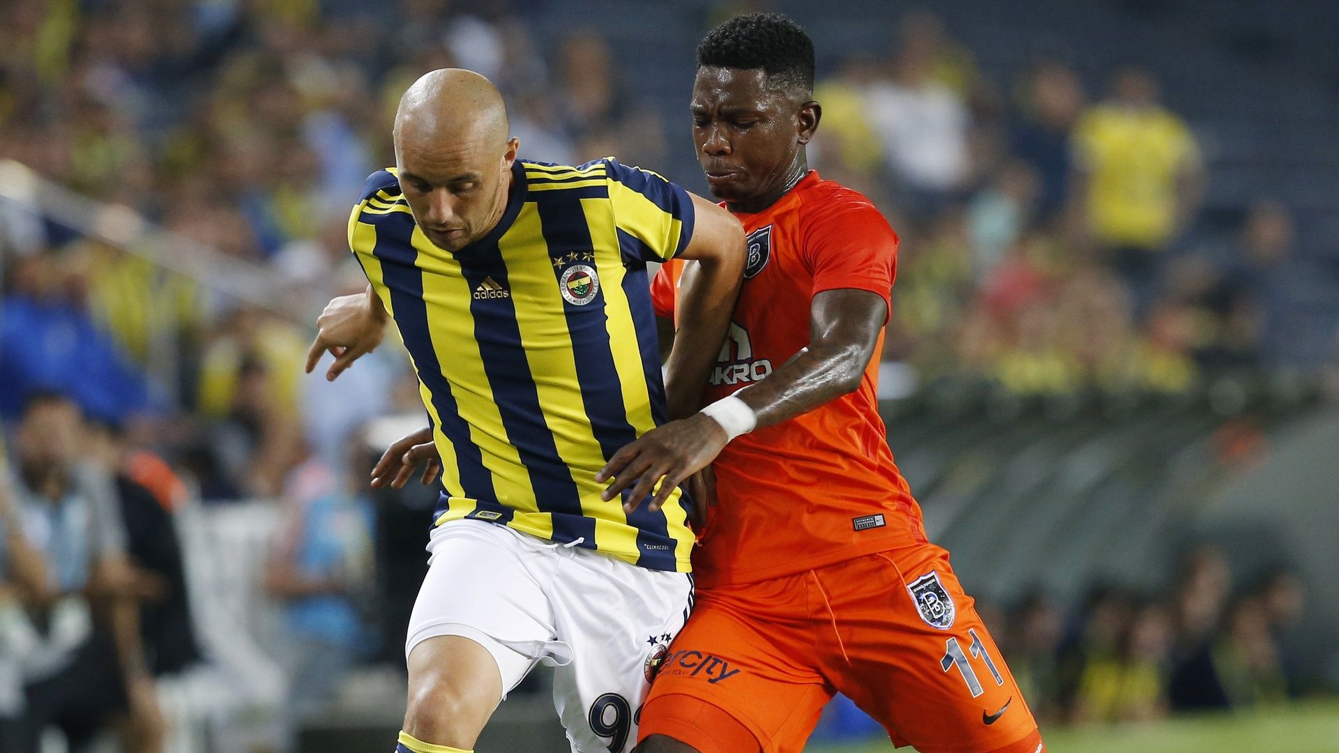 Aatif Chahechouhe Eljero Elia Fenerbahce Basaksehir