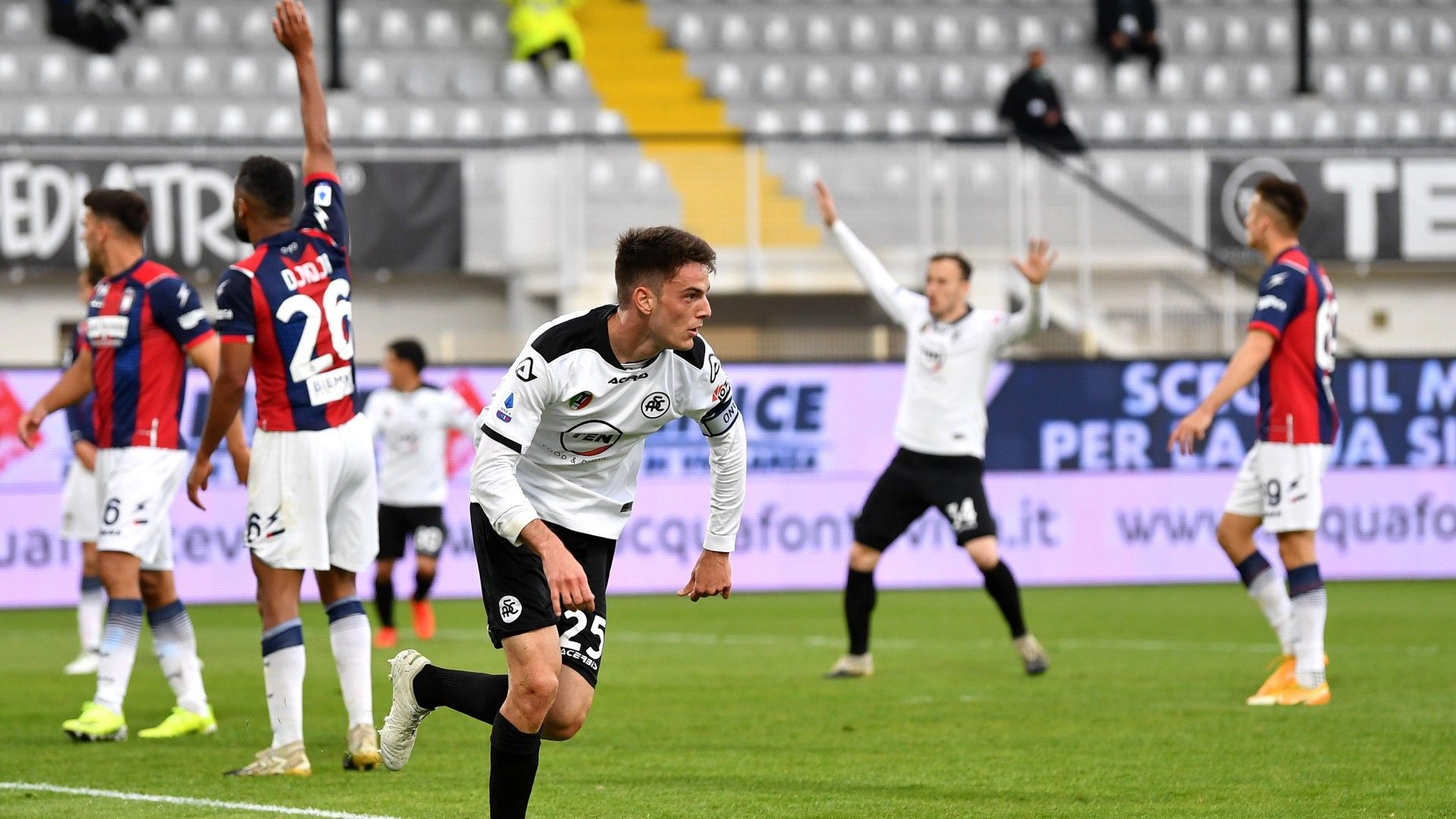 Maggiore goal Spezia Crotone