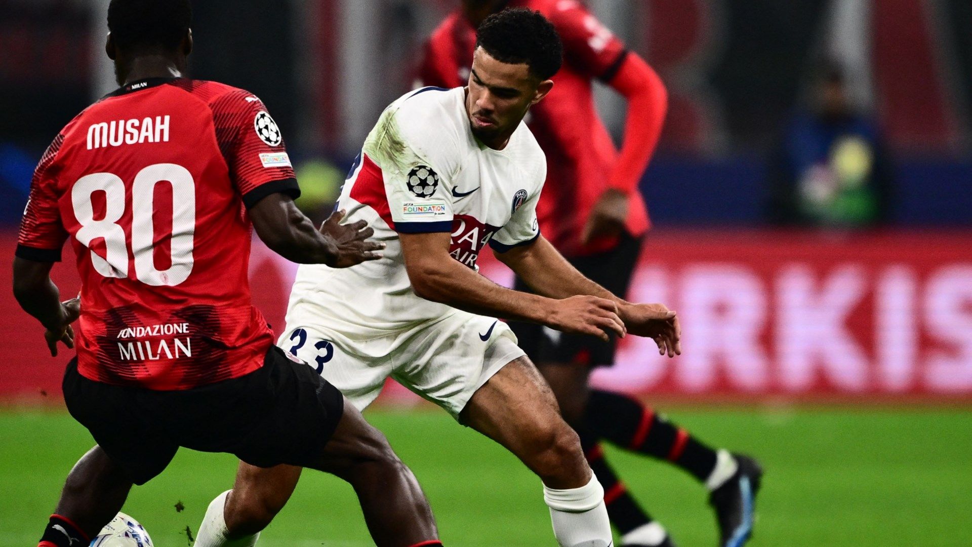 Warren Zaire-Emery PSG 2023-24