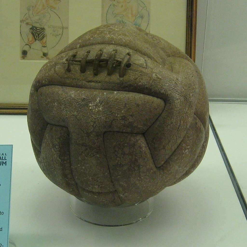 T-Model 1930 World Cup ball