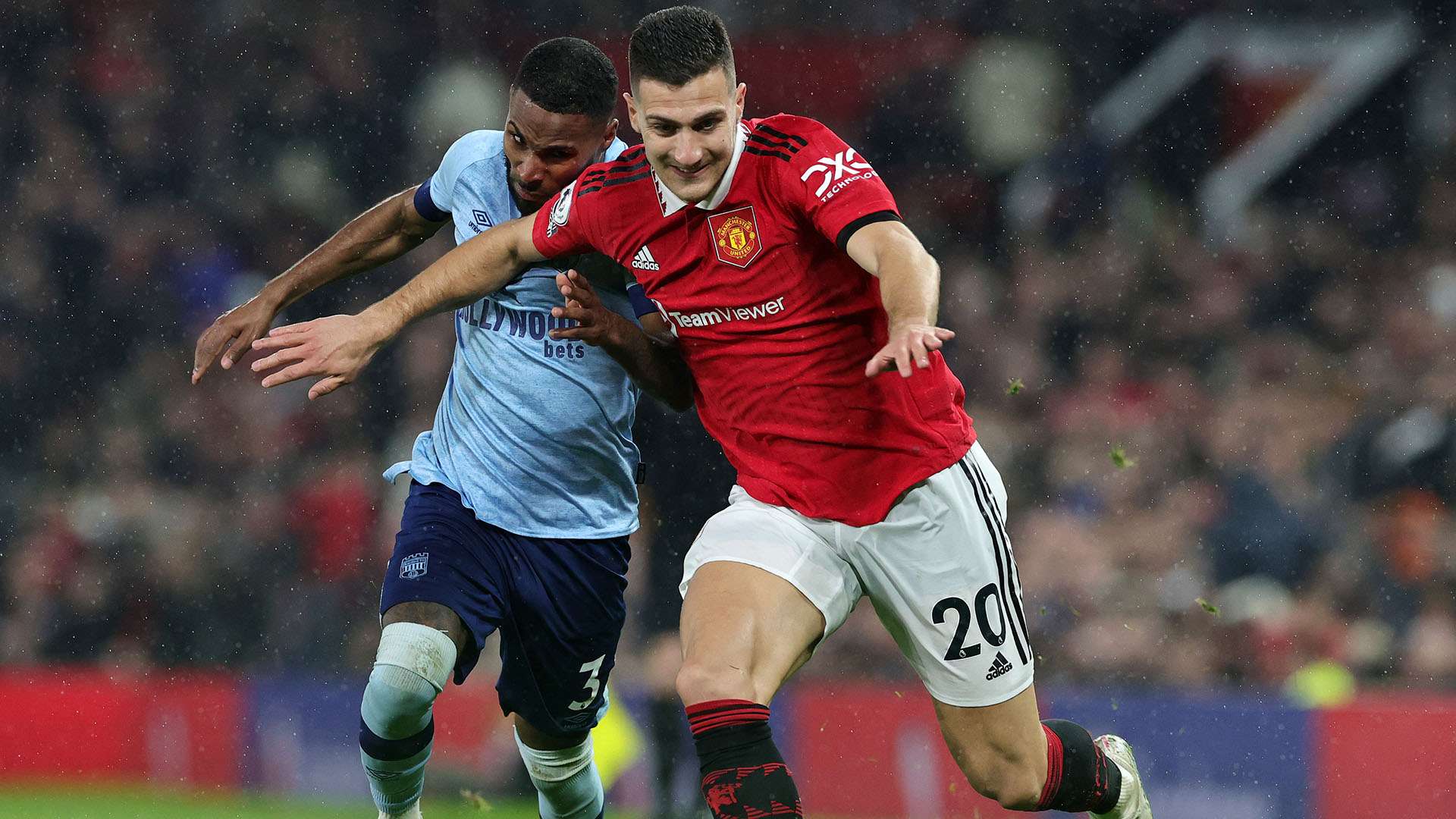 Diogo Dalot Manchester United Brentford 2022-23