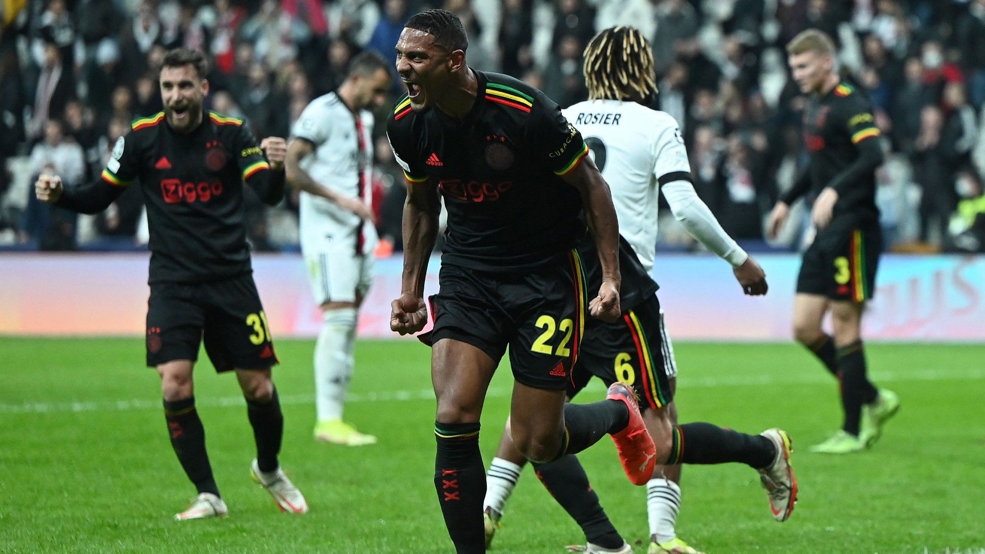 Sebastien Haller Ajax 2021-22