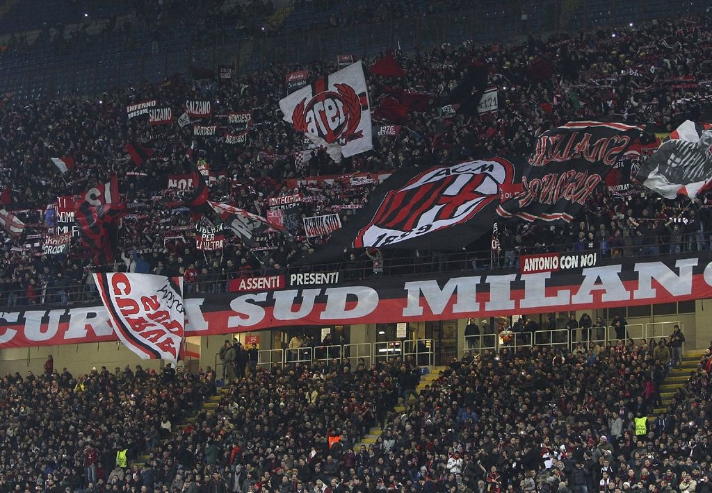 Milan fans