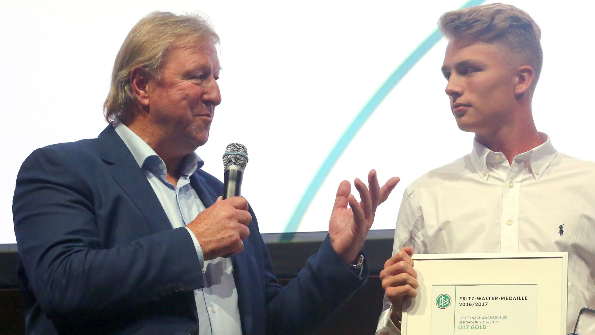 Horst Hrubesch Jann-Fiete Arp Fritz-Walter-Medaille 090417