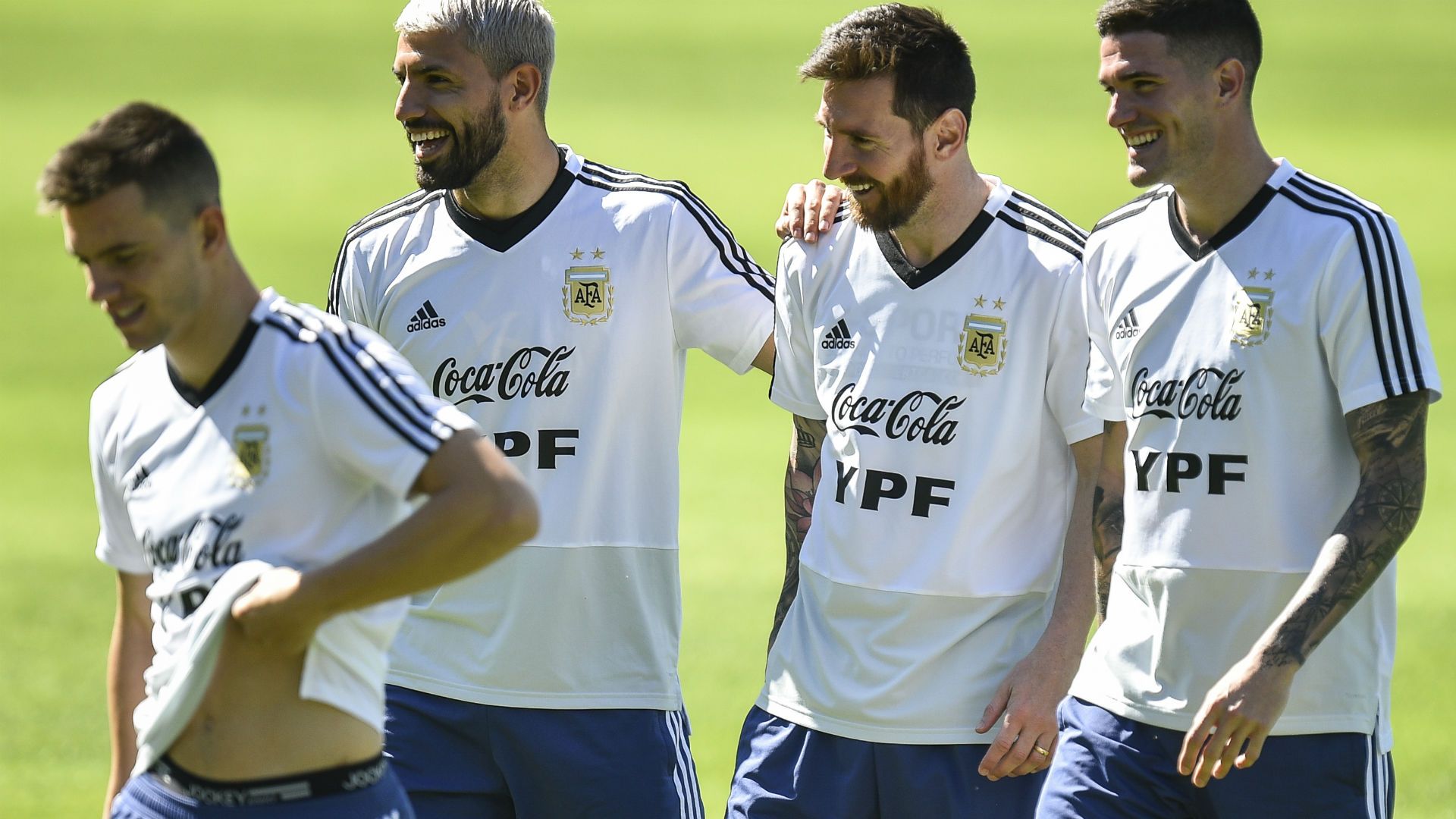Lo Celso Aguero Messi De Paul Entrenamiento Seleccion Argentina Belo Horizonte Copa America