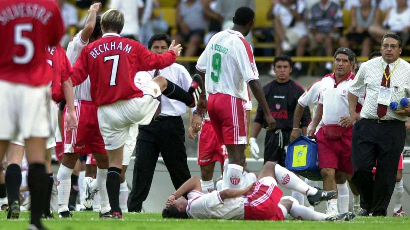 David Beckham Manchester United 2000