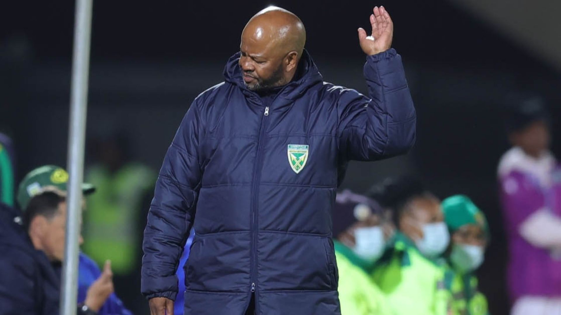 Manqoba Mngqithi, Golden Arrows