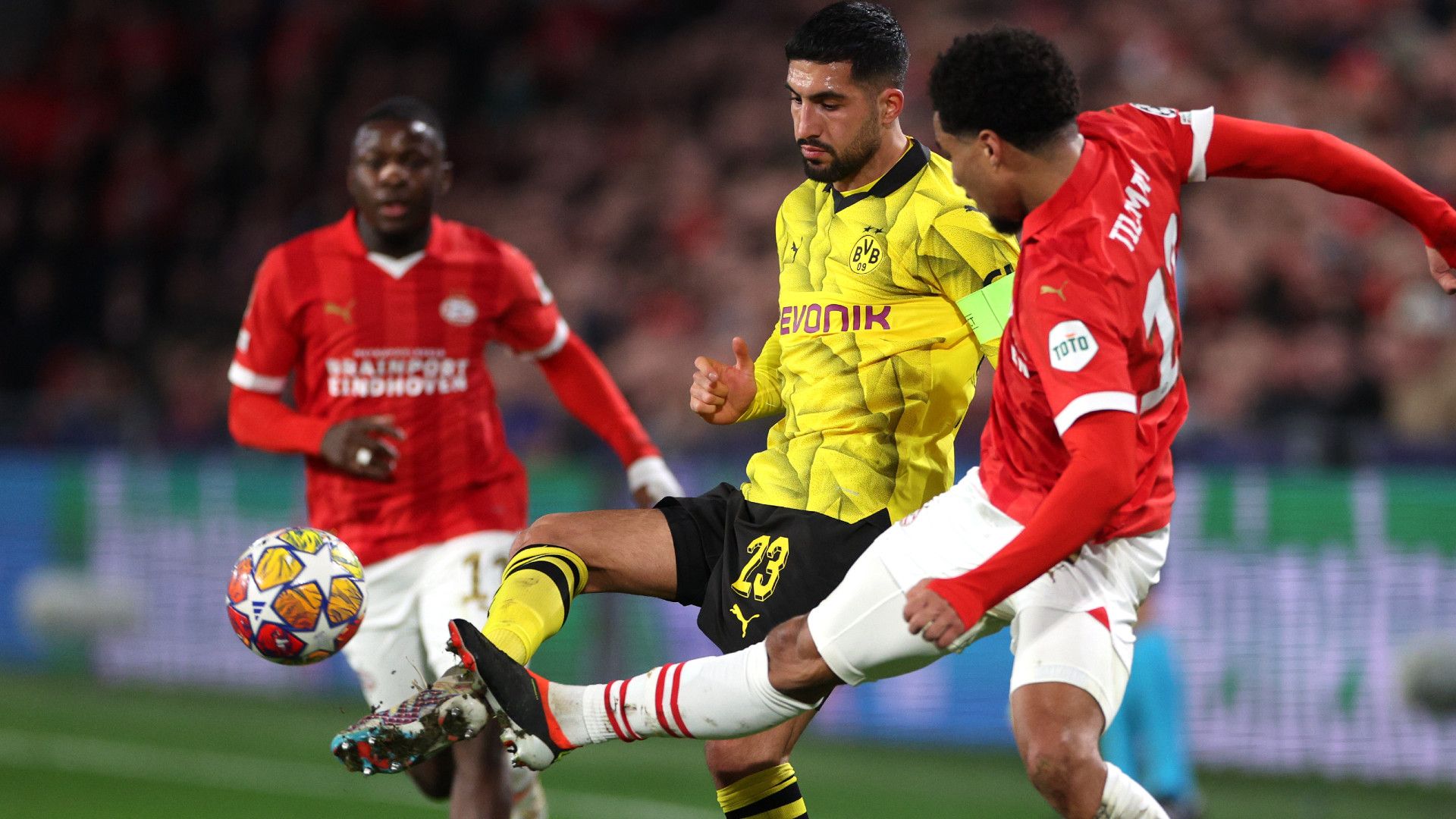 EMRE CAN BORUSSIA DORTMUND