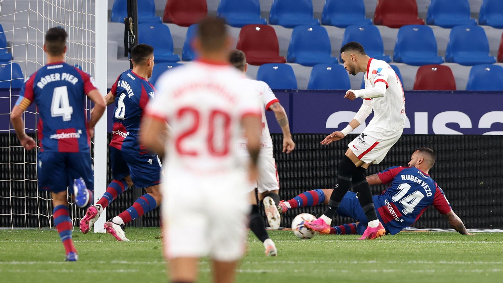 Levante vs. Sevilla