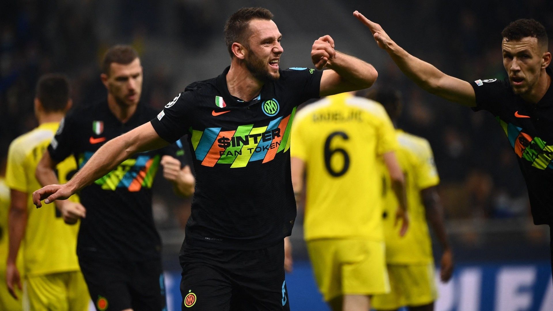 Stefan De Vrij Inter Sheriff