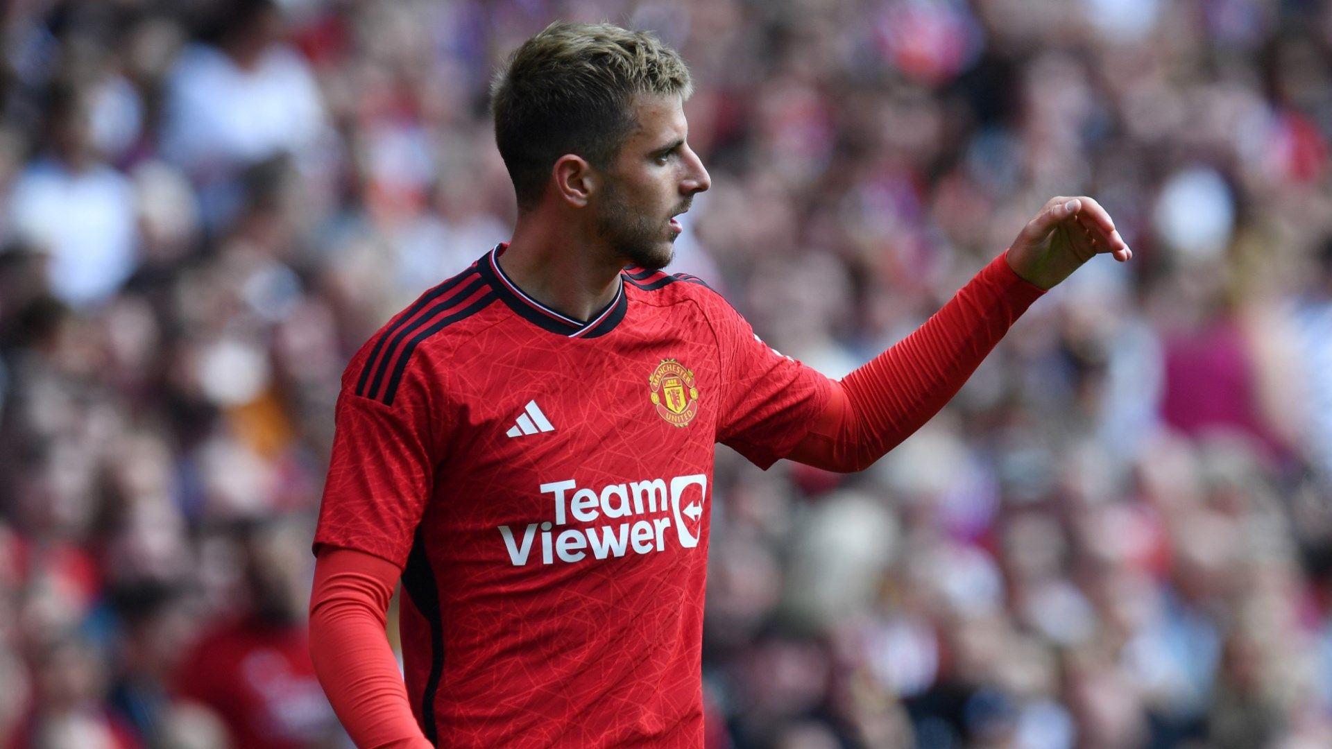 Mason Mount Manchester United 2023-24