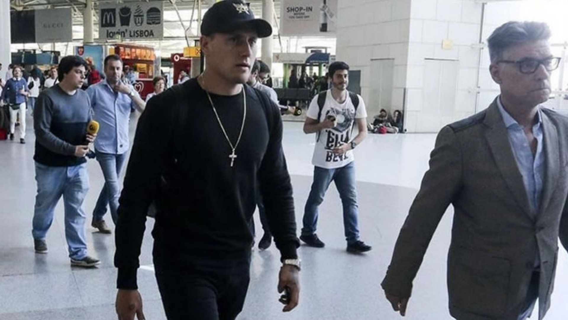 Nico Castillo 310119