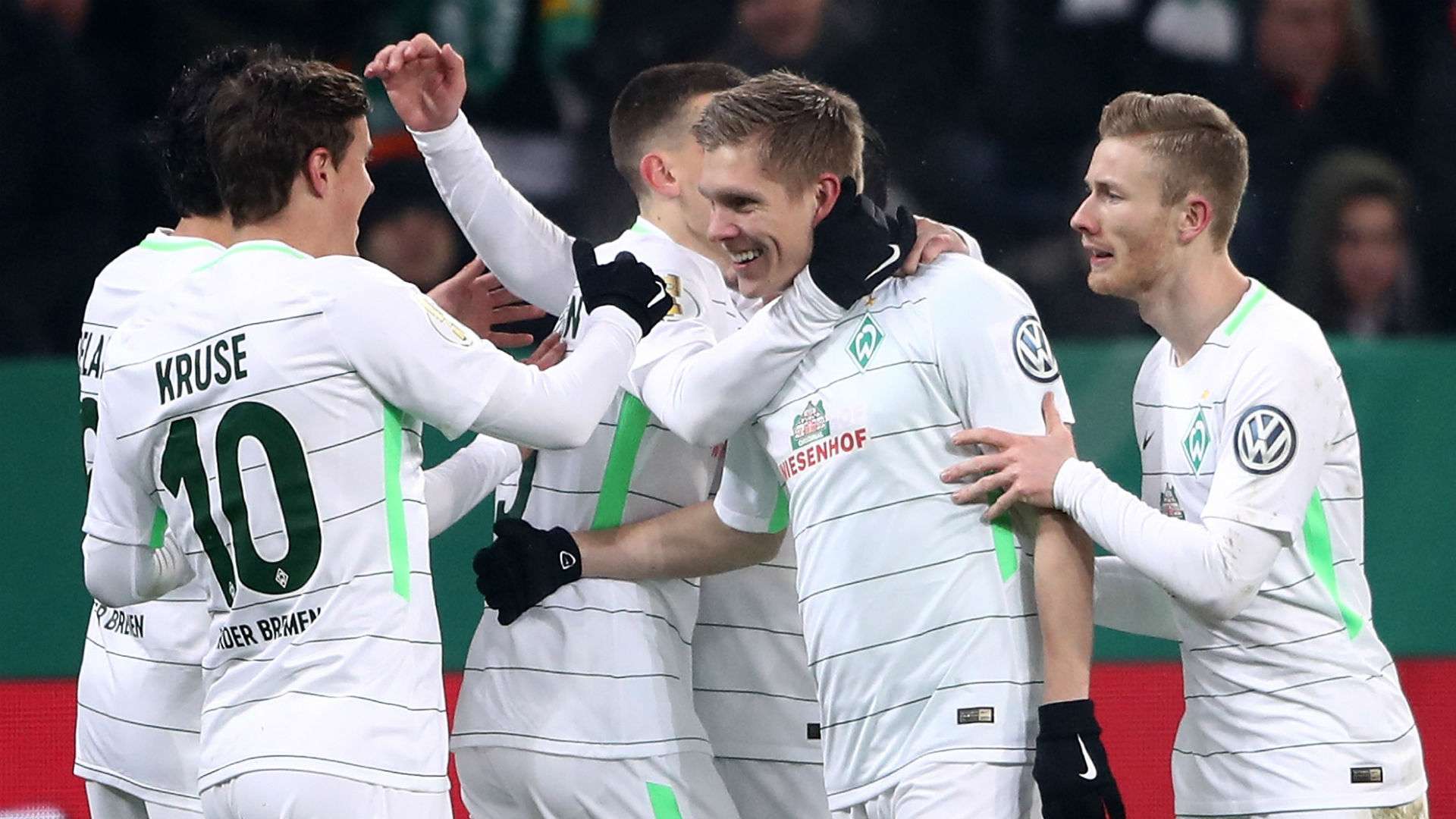 Aron Johannsson Werder Bremen celebration