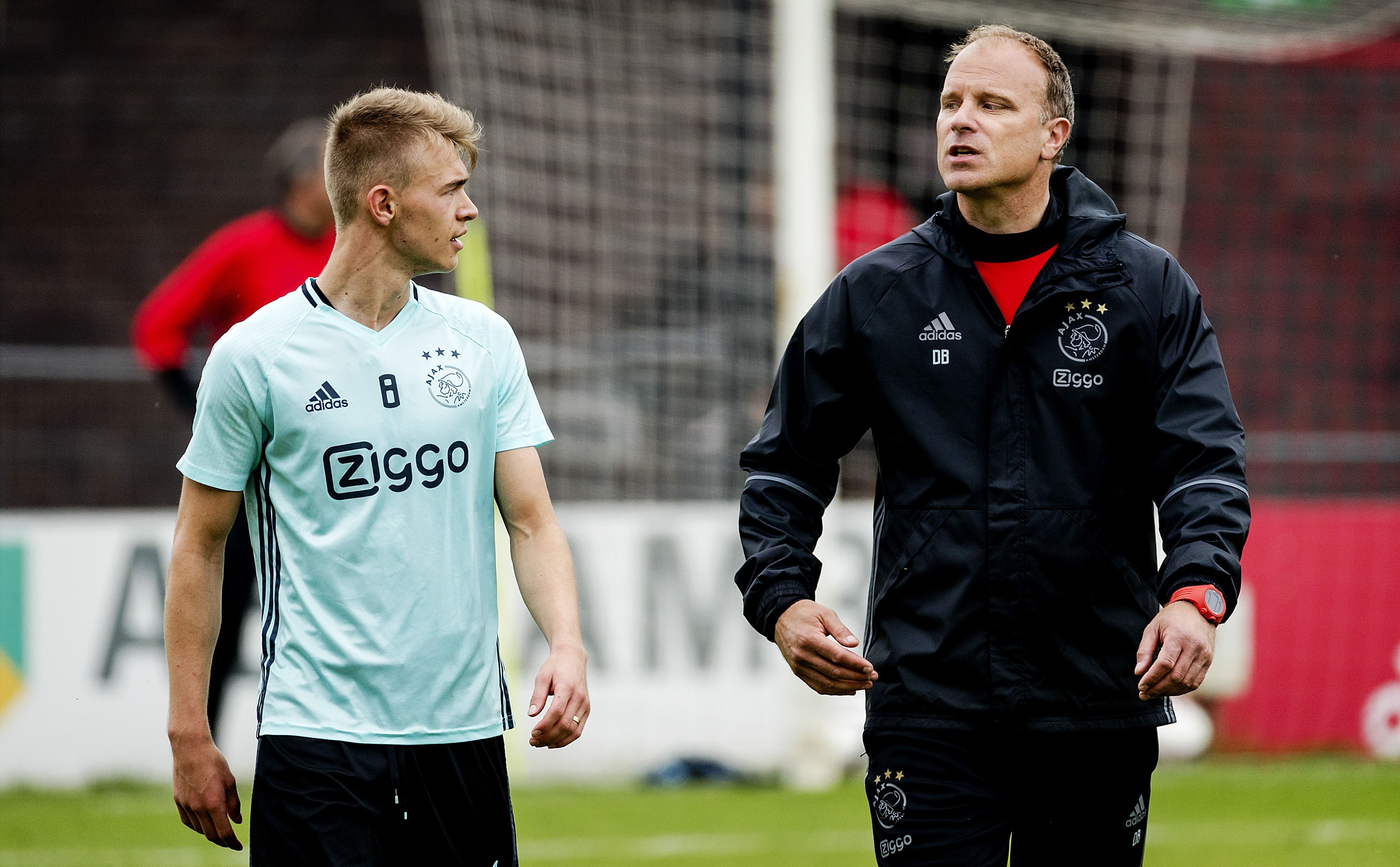 Dennis Bergkamp