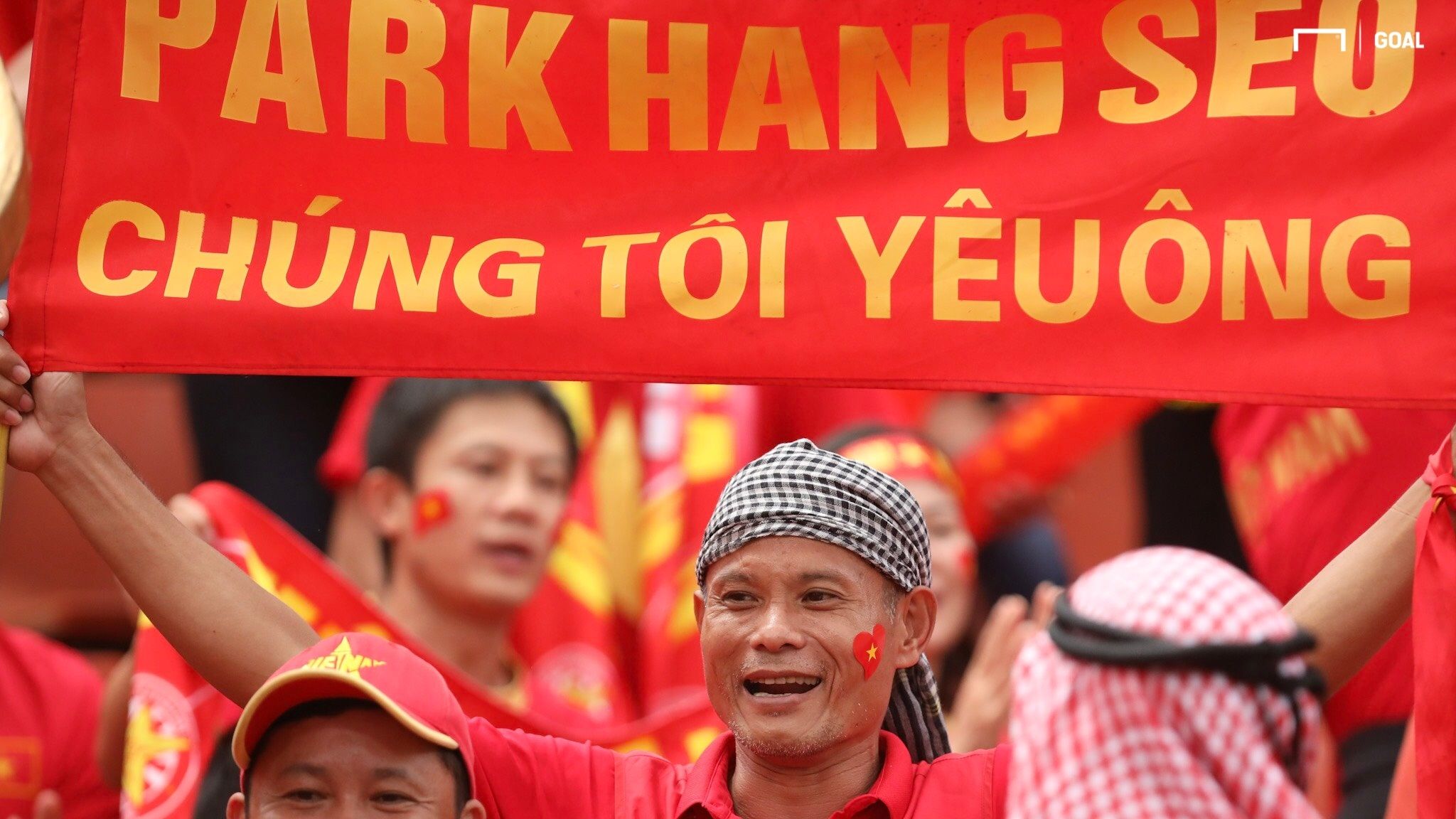 Vietnamese supporters at Thammasat Stadium 5 September 2019 | Vietnam vs Thailand | World Cup qualification (AFC)