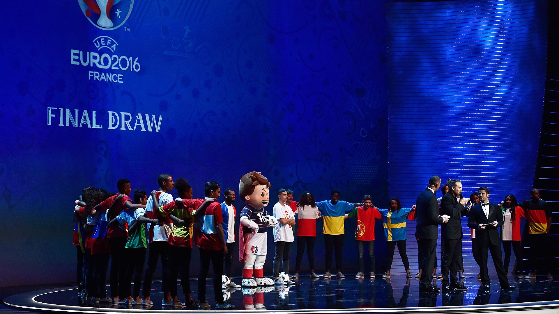 EURO 2016 12122015