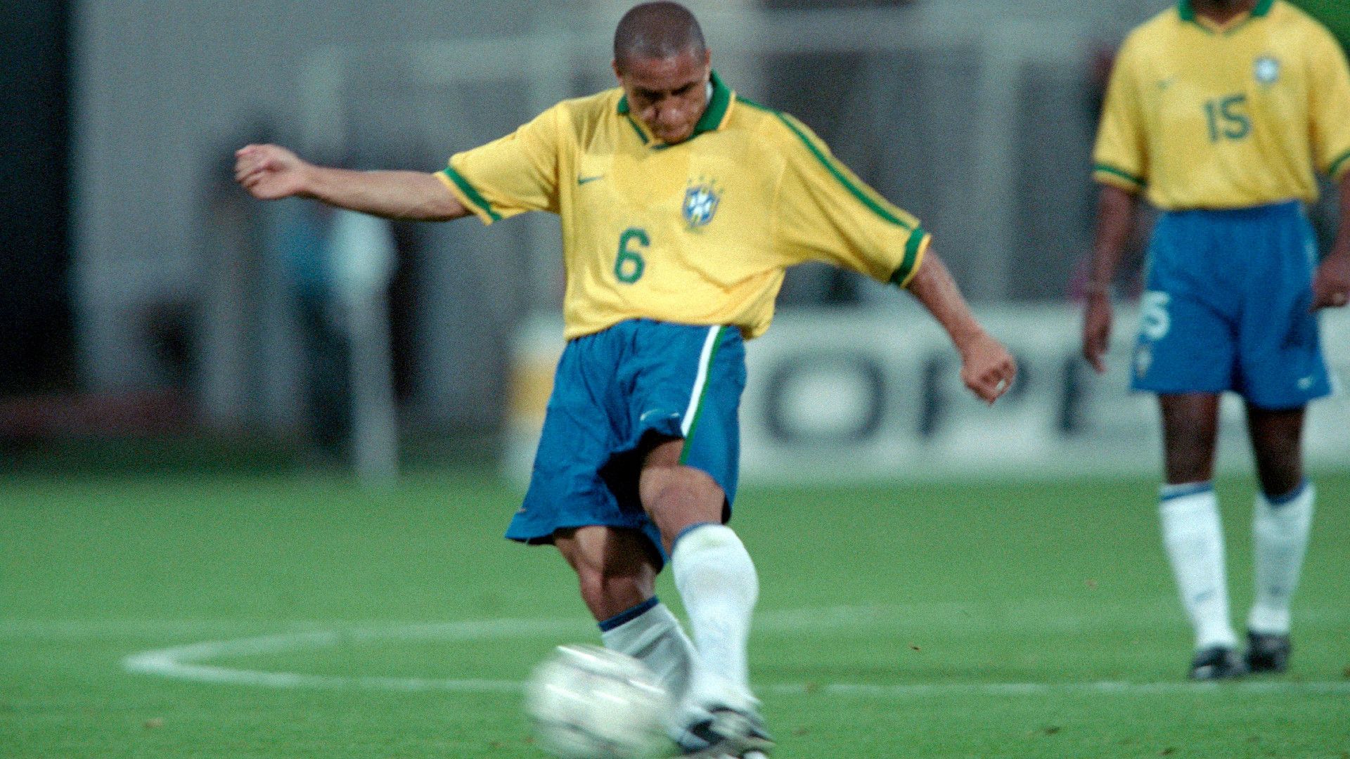 ROBERTO CARLOS