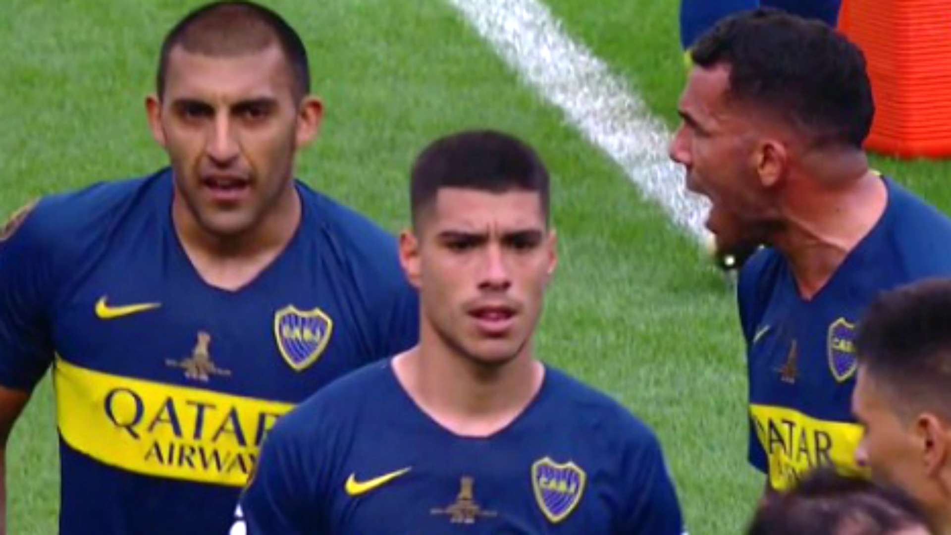 captura Tevez enojado Boca Juniors River Plate Copa Libertadores 11112018