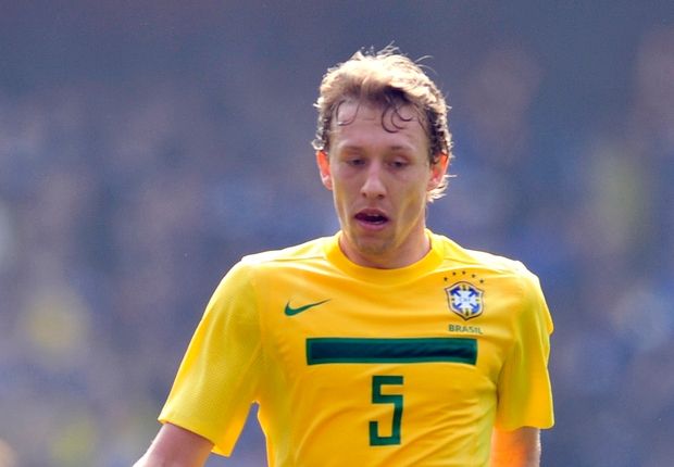 LUCAS LEIVA BRAZIL SCOTLAND 27032011