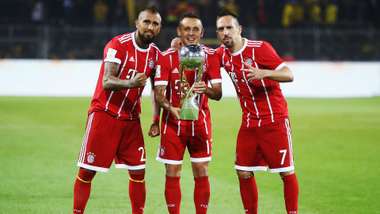 Arturo Vidal Franck Ribéry Rafinha Bayern Dortmund 050817