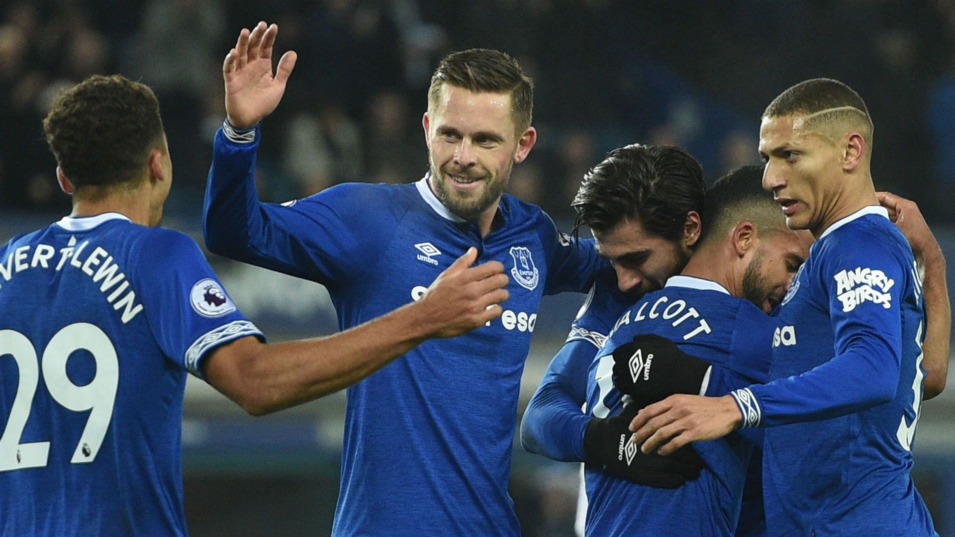 Everton celebrate 2018-19