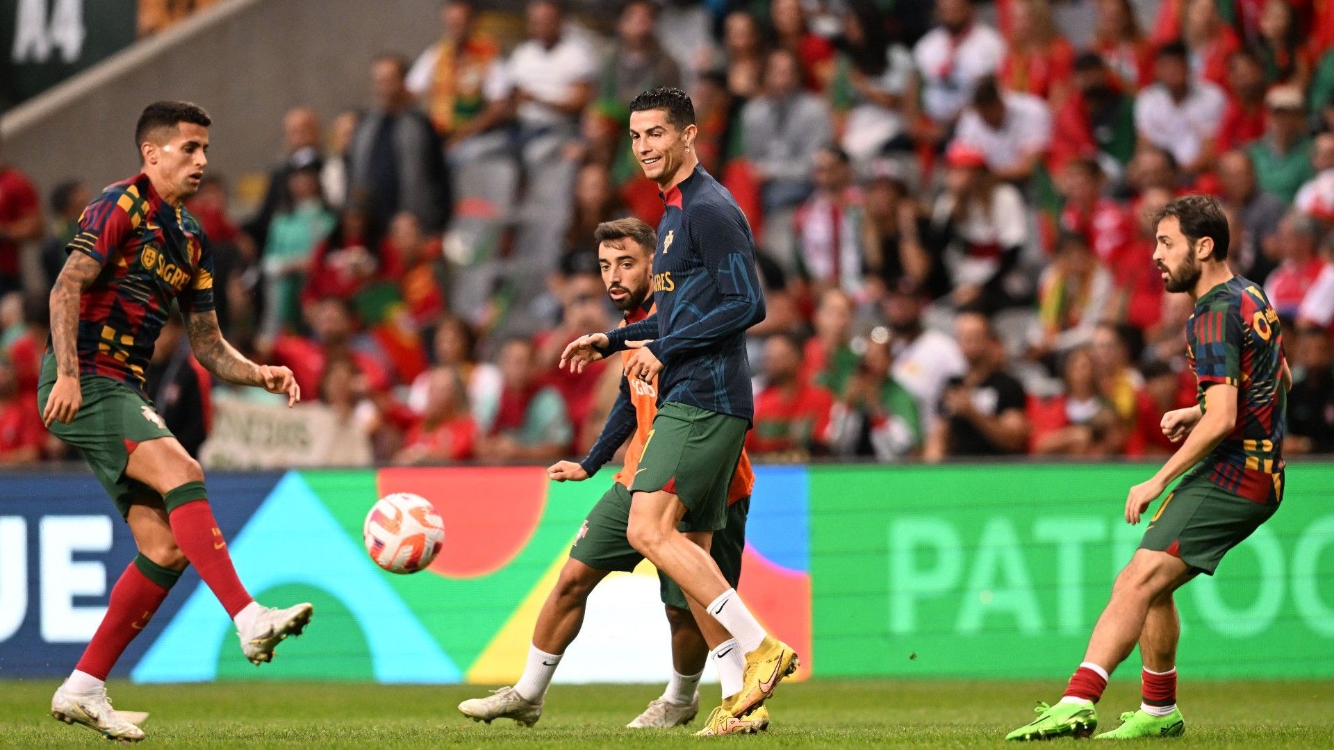 Cancelo Ronaldo Bernardo Portugal 2022-23