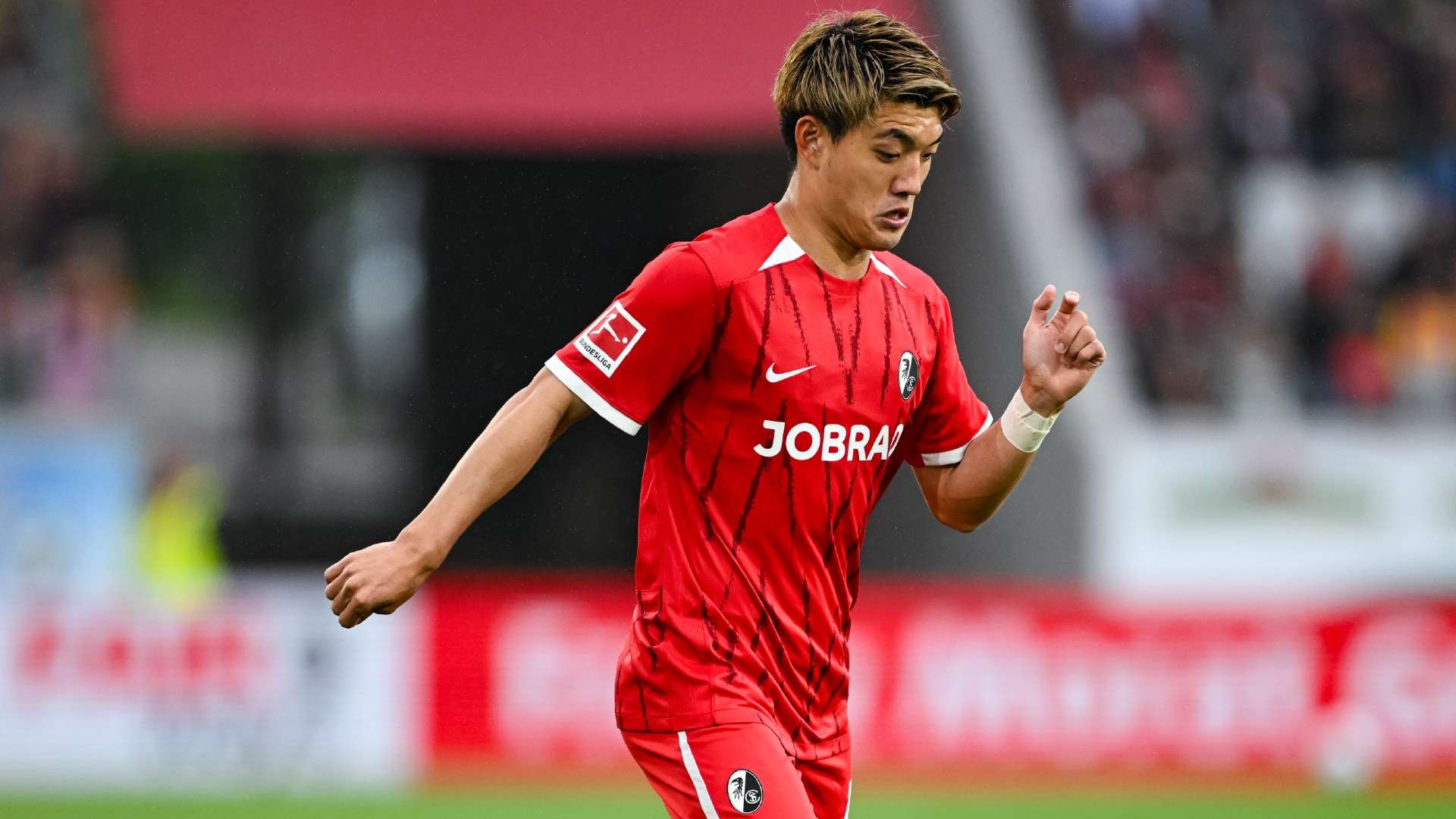 Ritsu Doan of Freiburg in action