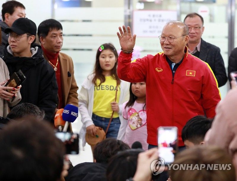 U23 Việt Nam. Lịch thi đấu VCK U23 châu Á 2020. Lịch thi đấu U23 Việt Nam tại VCK U23 châu Á 2020. U22 Việt Nam vô địch SEA Games. HLV Park Hang-seo. Đoàn Văn Hậu không dự VCK U23 châu Á 2020. U23 Việt Nam đi tập huấn Hàn Quốc. VTV mua bản quyền VCK U23 châu Á 2020. VCK U23 châu Á 2020. U23 Việt Nam. SEA Games 30. Đội hình U23 Việt Nam. Đoàn Văn Hậu. Văn Hậu dự SEA Games. Văn Hậu ra mắt Heerenveen. Văn Hậu khoác áo Heerenveen. Văn Hậu có được dự VCK U23 châu Á 2020.
