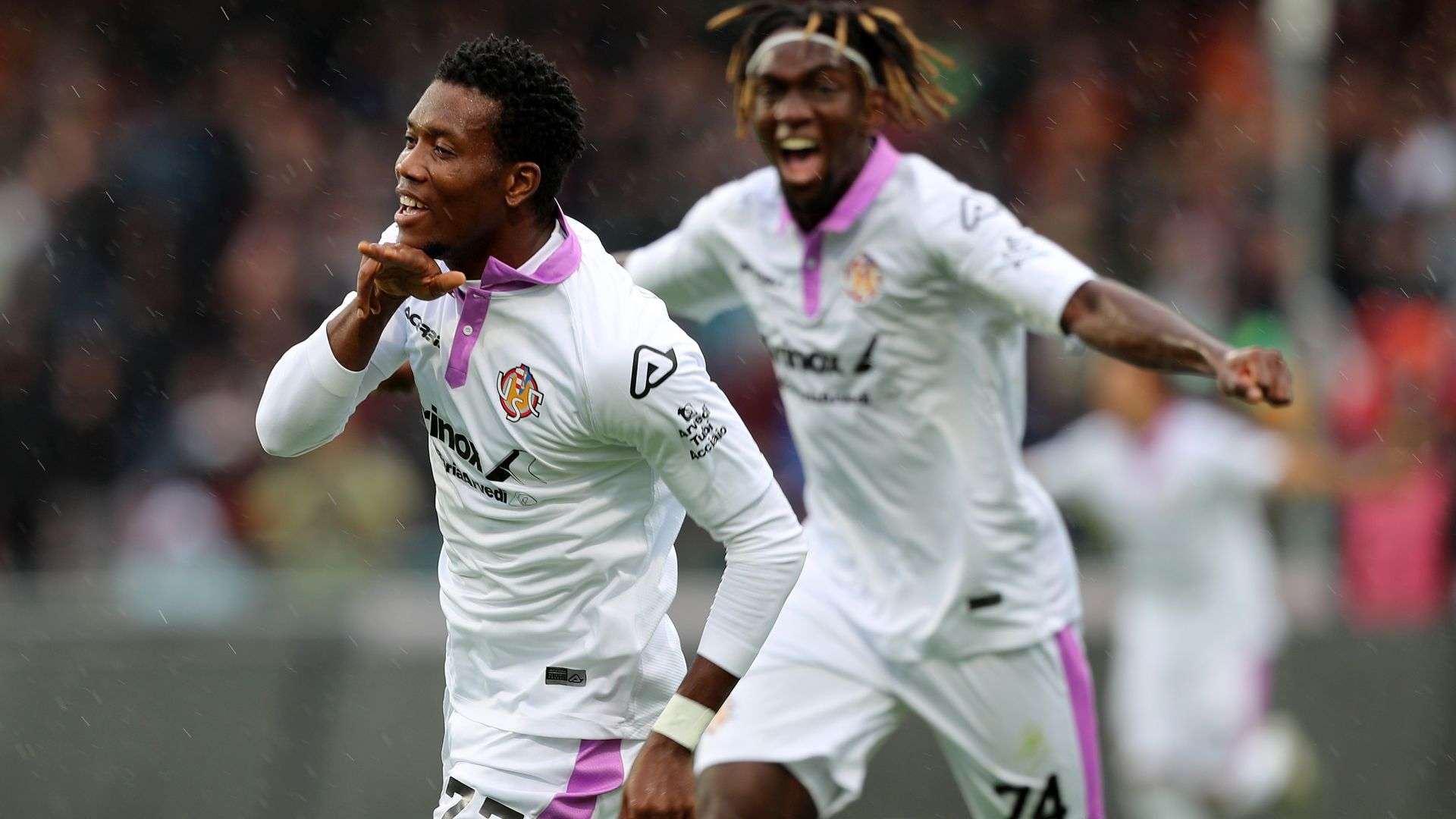 Okereke Cremonese celebrating 2022