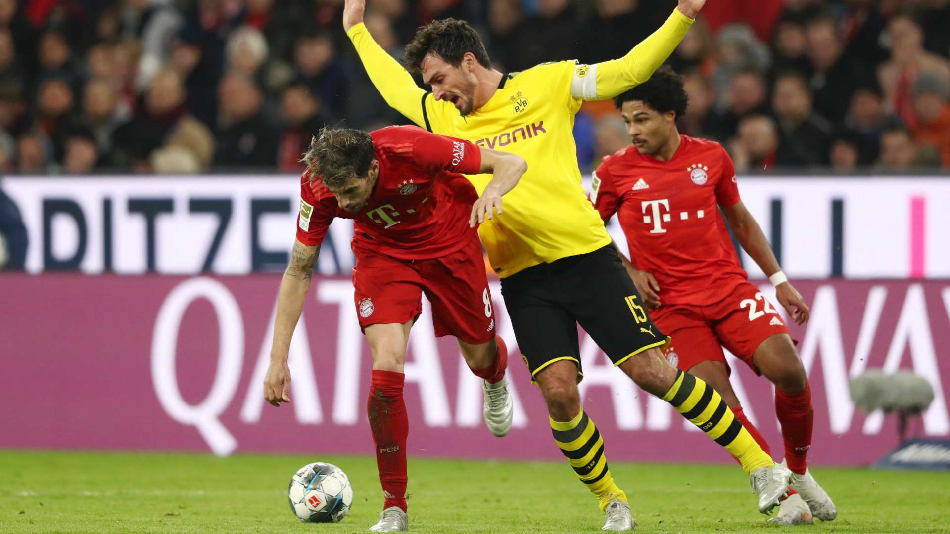 JAVI MARTINEZ BAYERN MÜNCHEN MATS HUMMELS BORUSSIA DORTMUND BUNDESLIGA 09112019