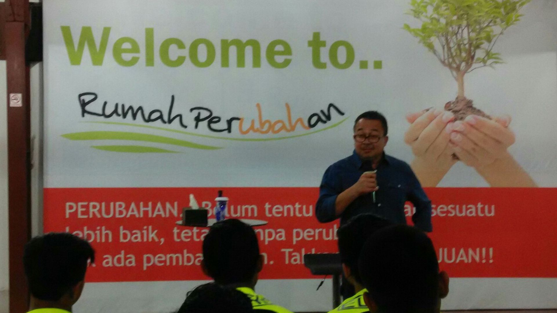 Rhenald Kasali & Timnas Indonesia U-16