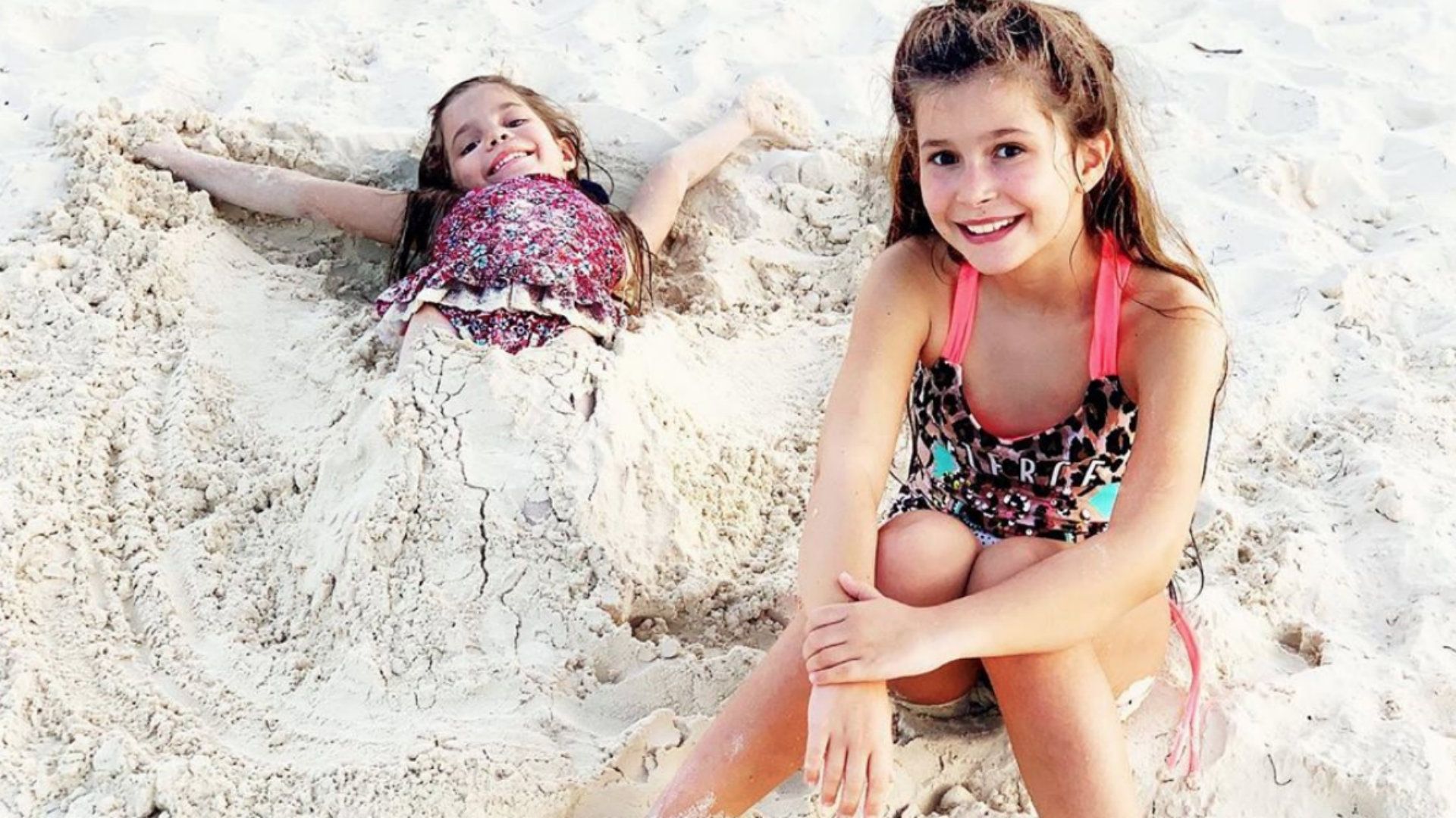 Hijas de Chistian Martinoli