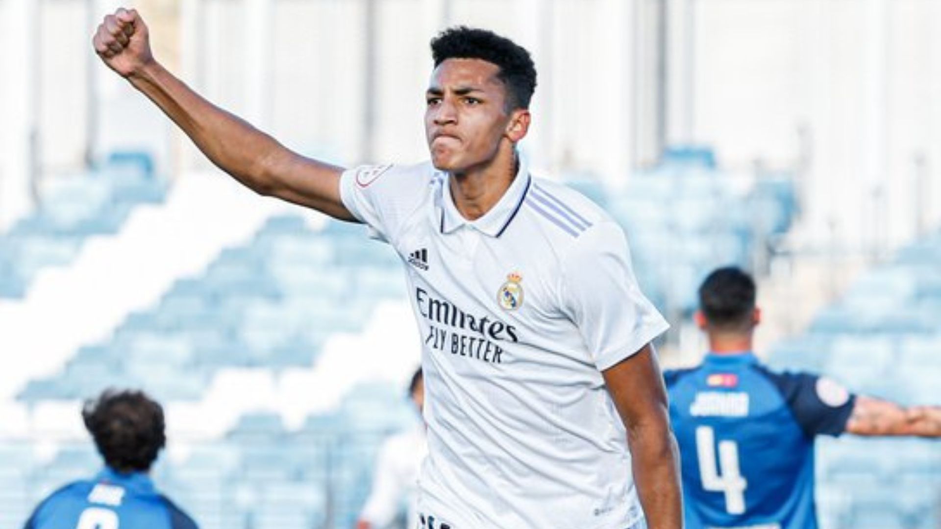Álvaro Rodríguez Real Madrid Castilla Sanse RFEF 01042023