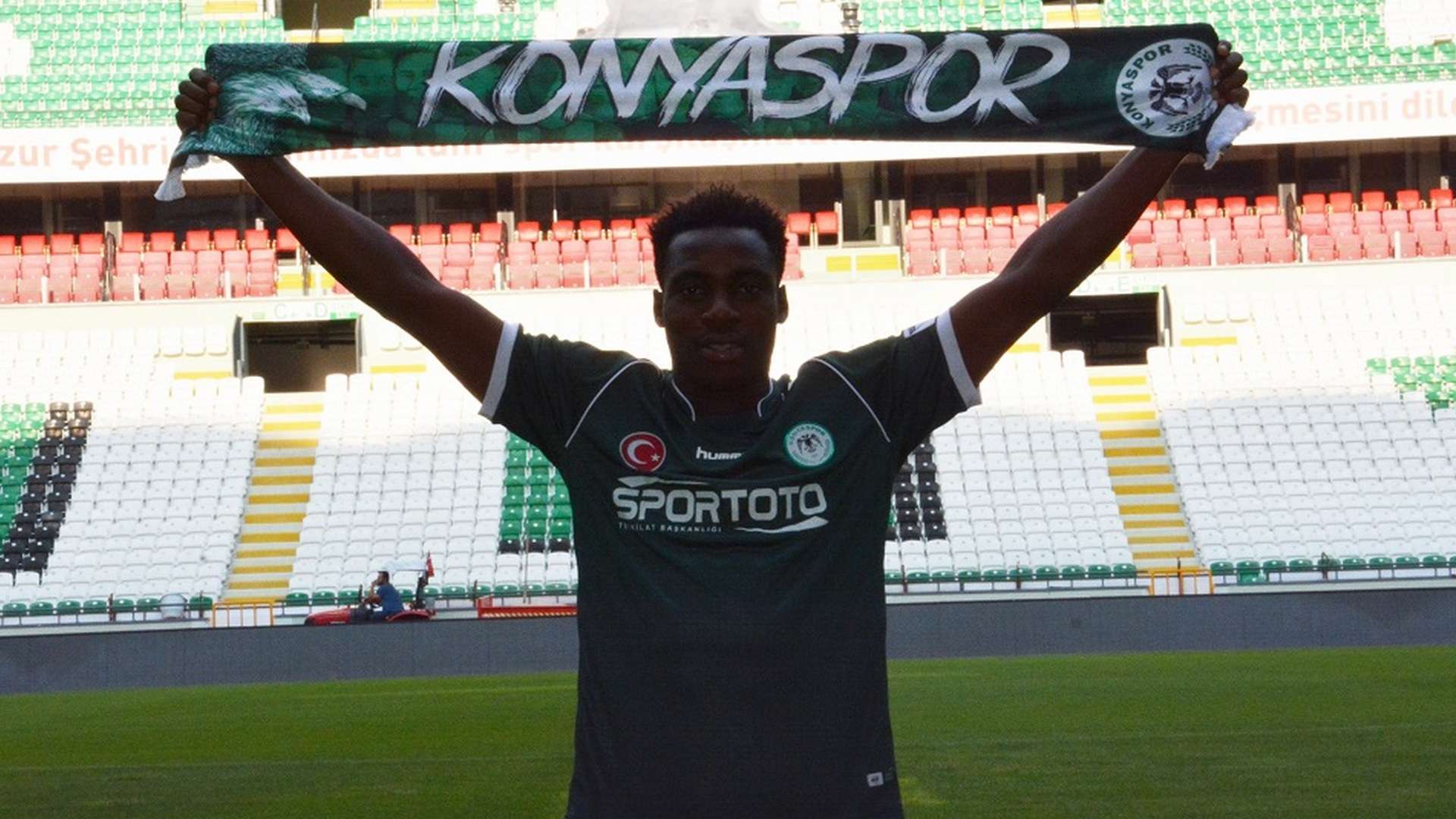 Malick Evouna Konyaspor