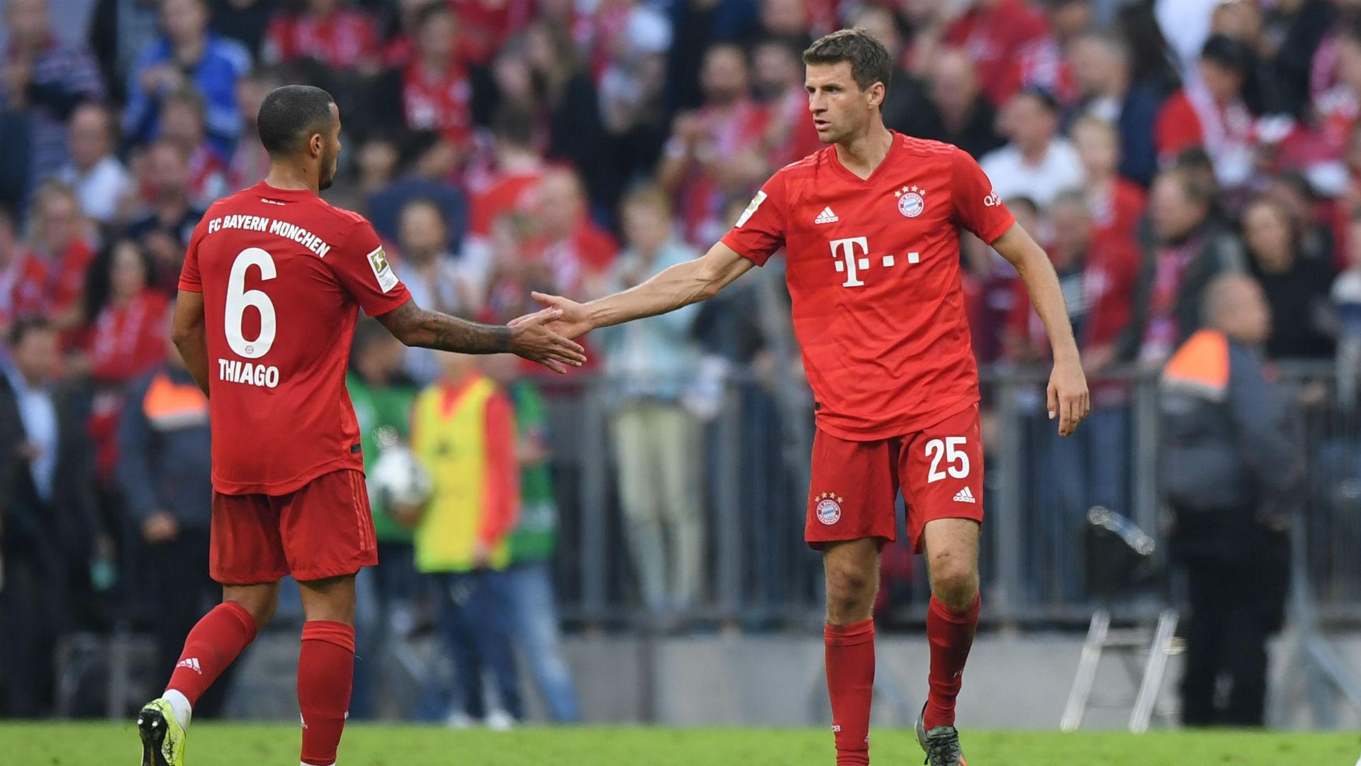 Thiago Thomas Müller FC Bayern