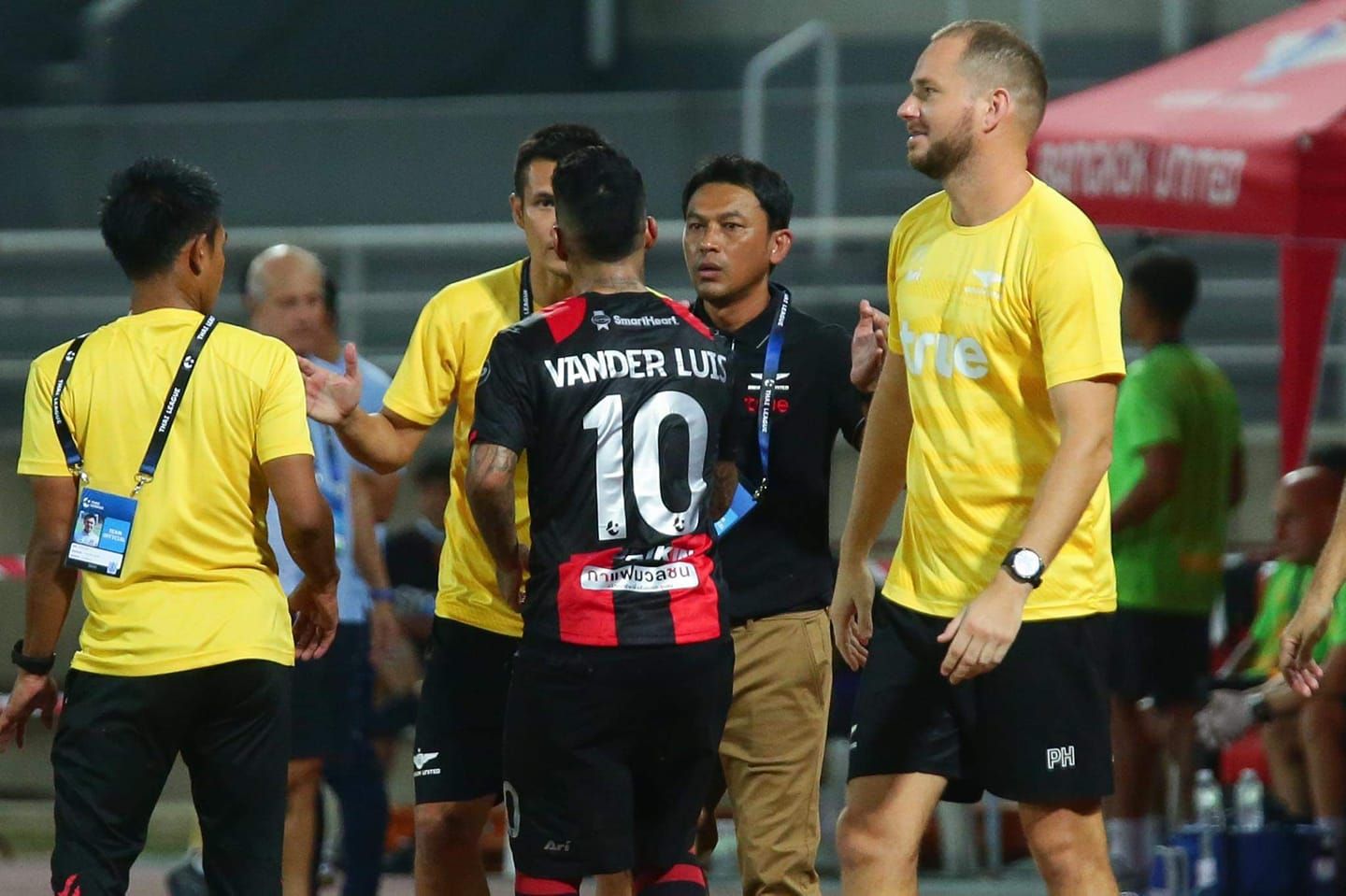 ธชตวัน ศรีปาน