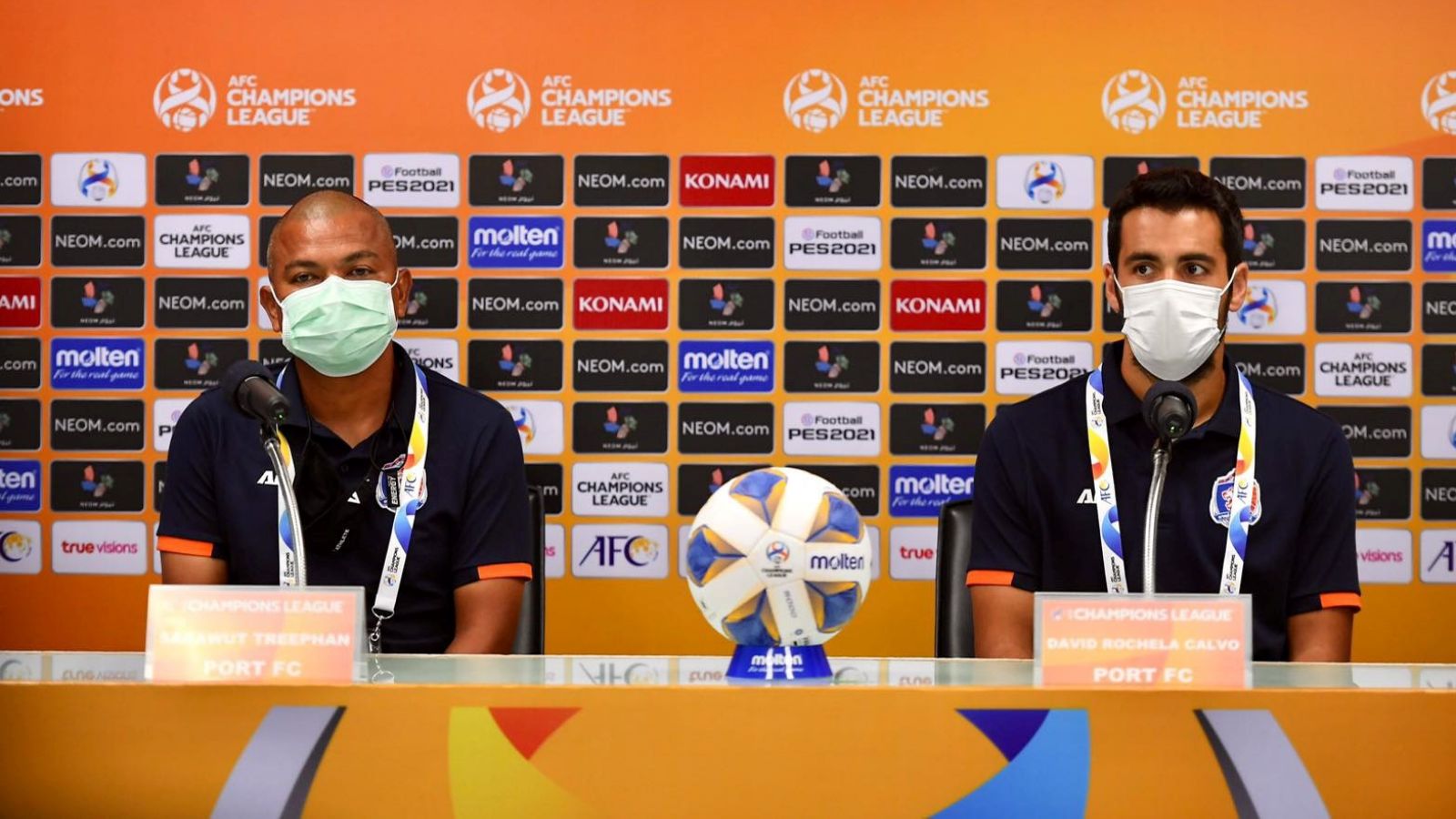 สระราวุฒิ ตรีพันธ์ และ ดาบิด โรเชล่า