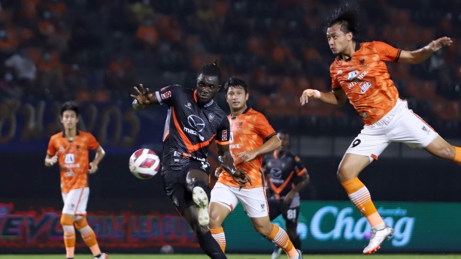 ราชบุรี มิตรผล - นครราชสีมา มาสด้า : 2021