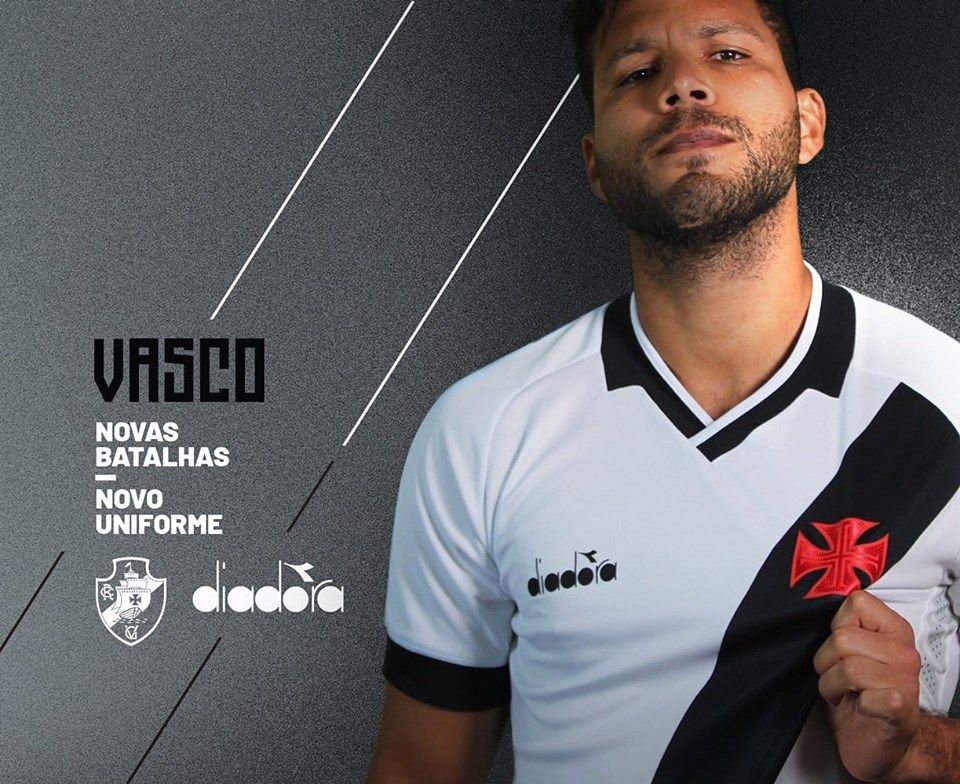Vasco segundo uniforme