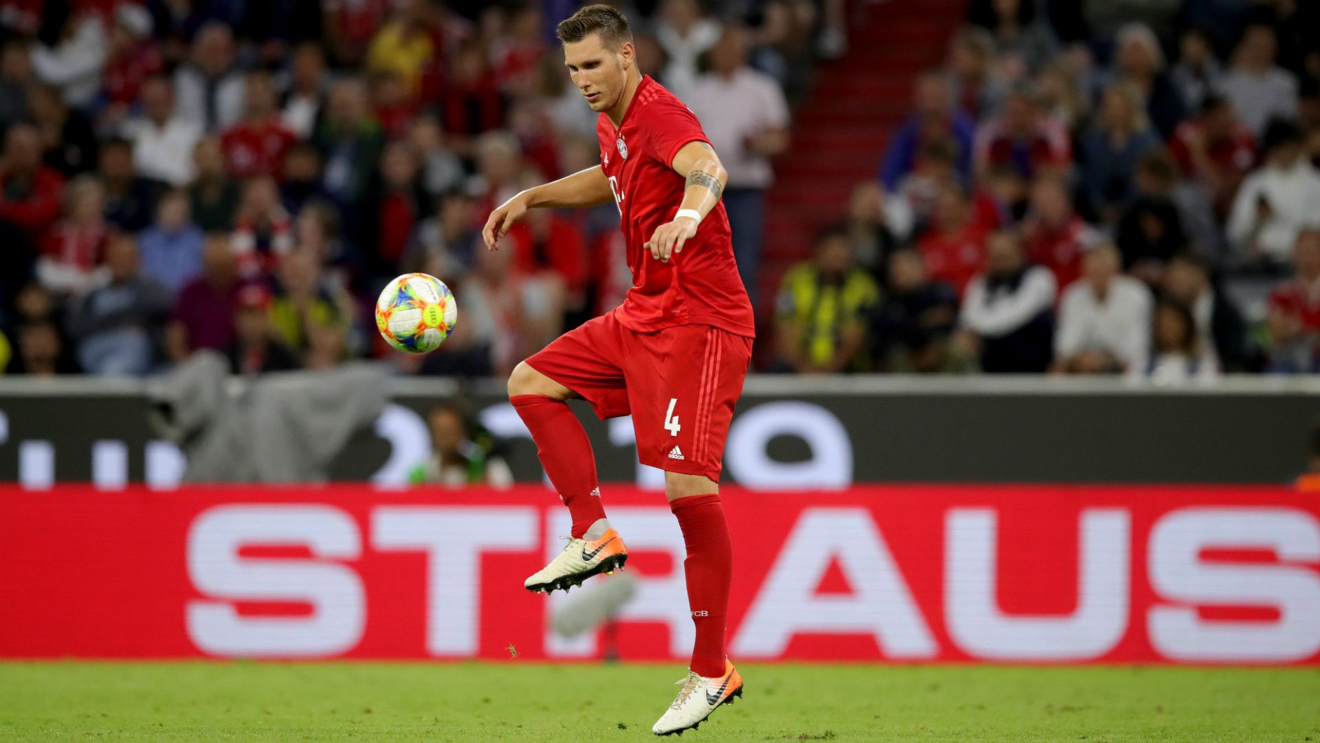 Niklas Sule Bayern Munchen Tottenham Hotspur Audi Cup 2019