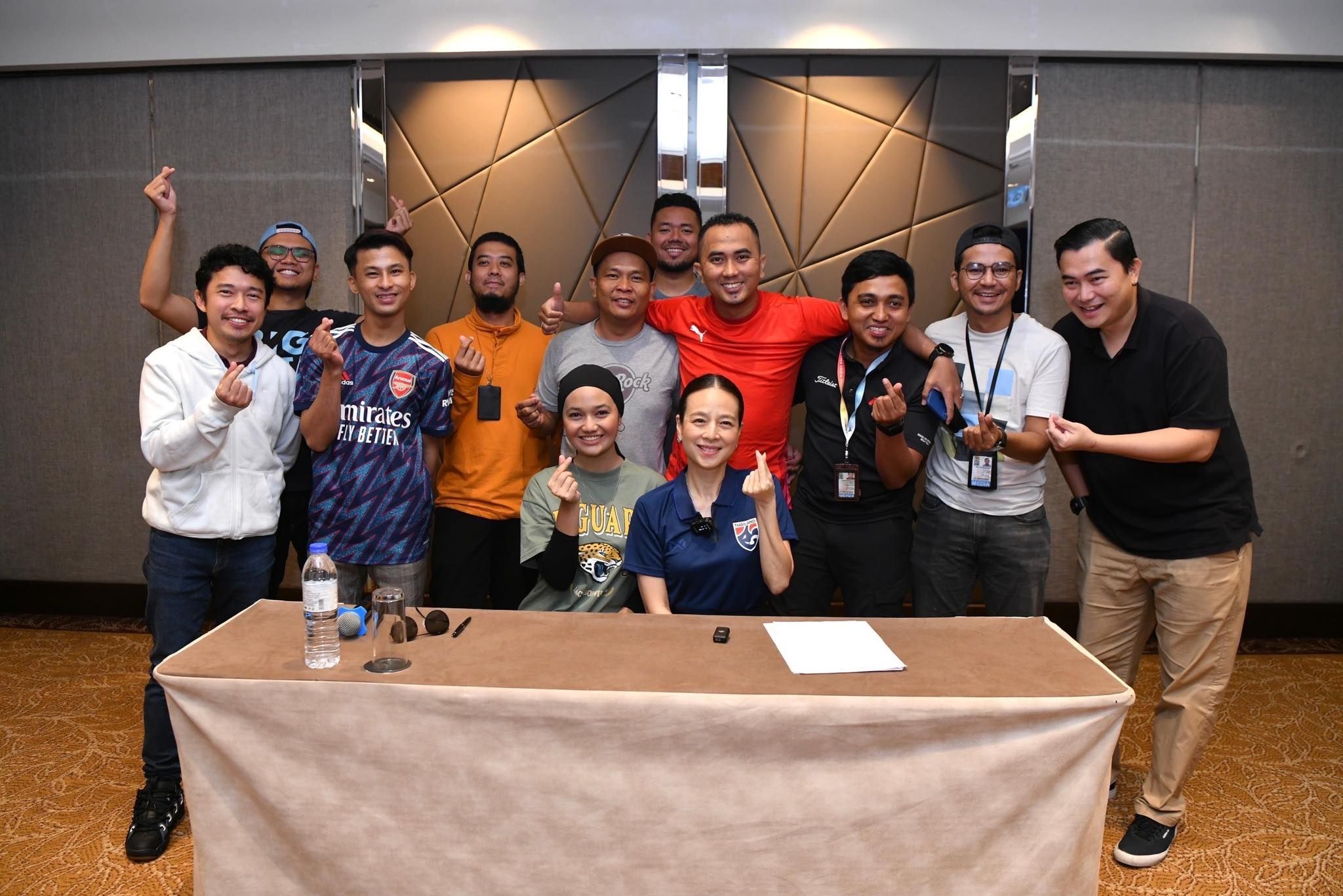 นวลพรรณ ล่ำซำ