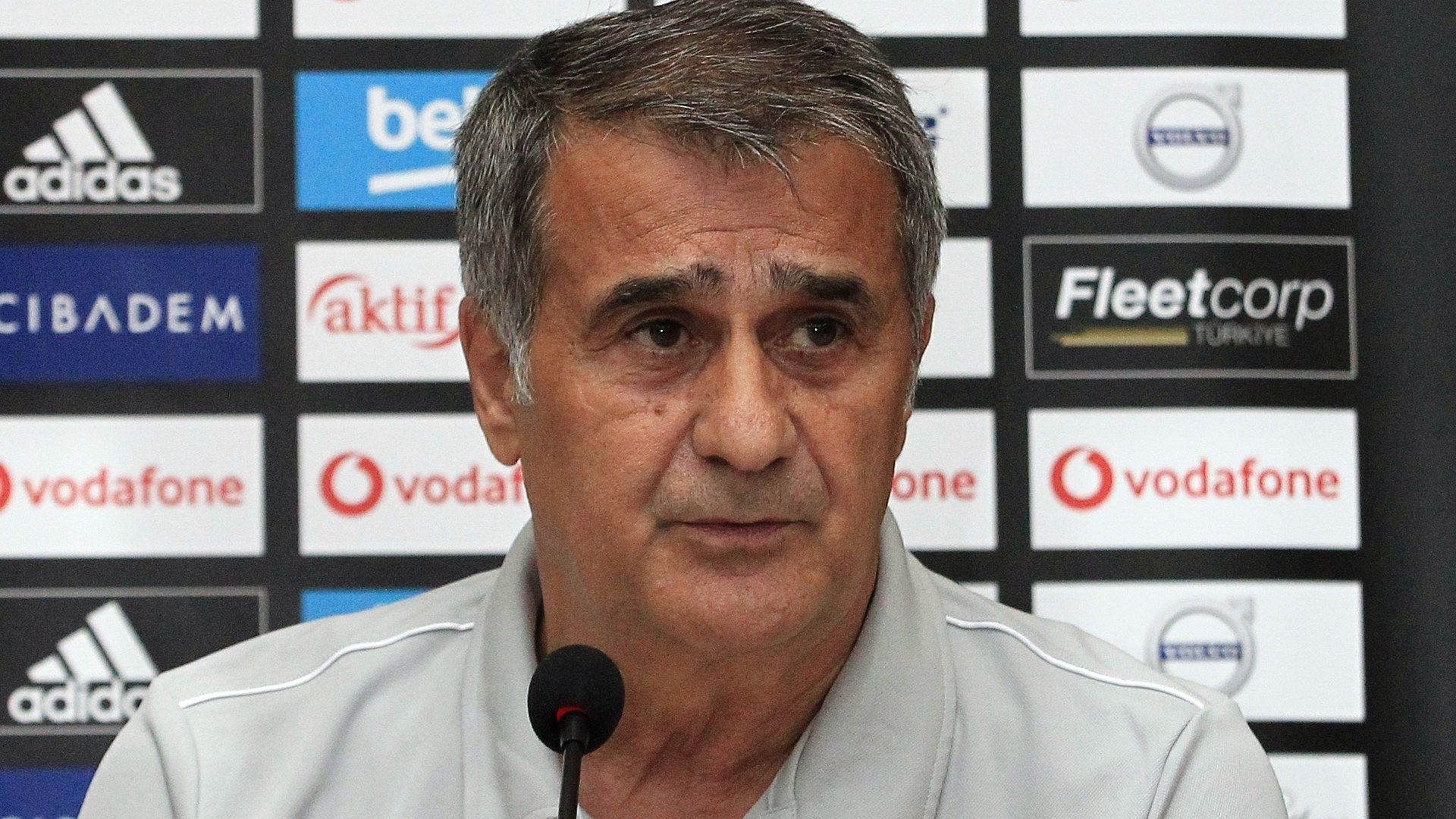 Senol Gunes Besiktas