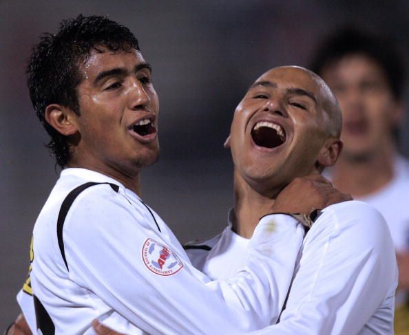 Arturo Vidal y Humberto Suazo, en el Colo Colo 2006.