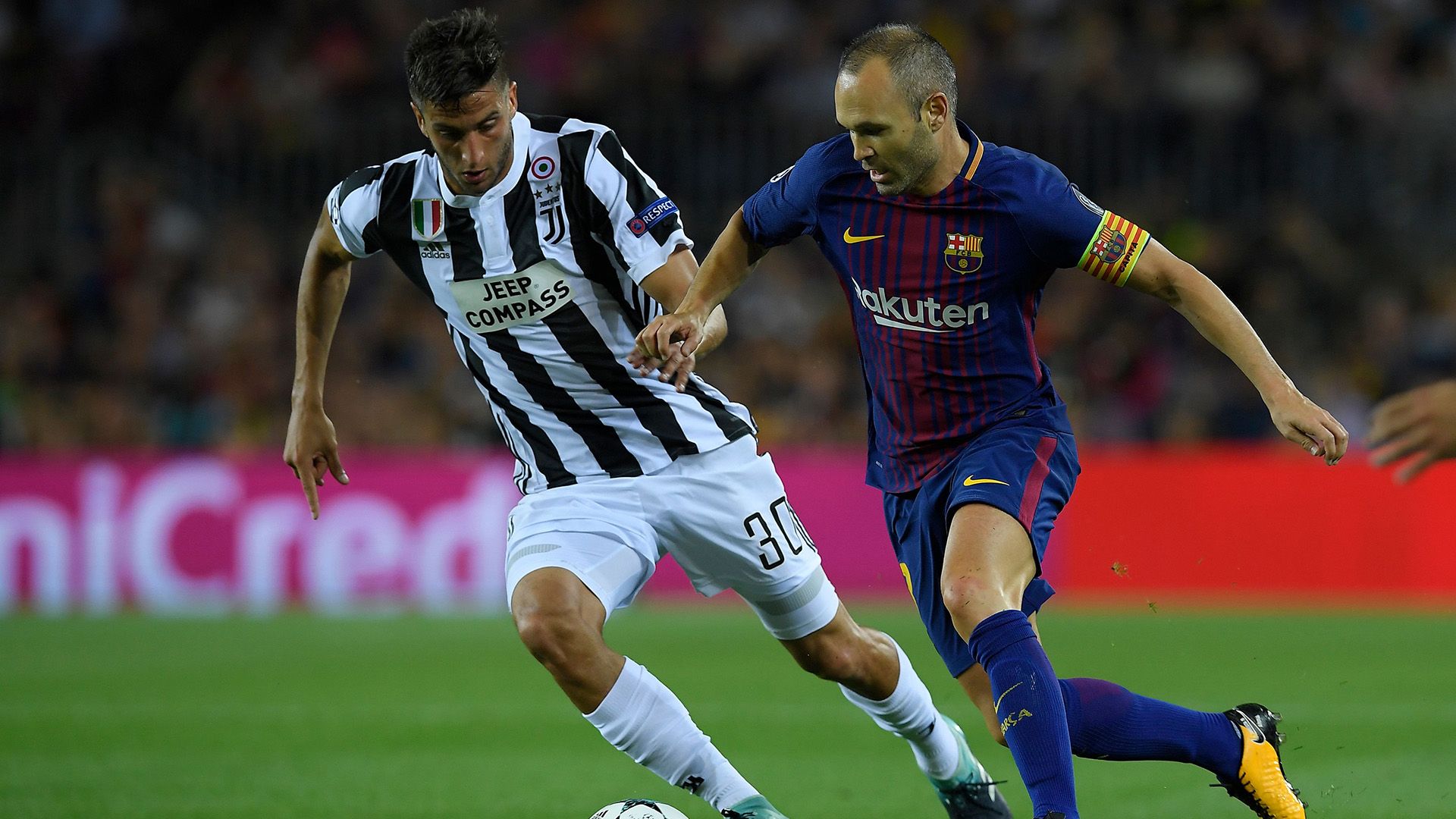 Bentancur Iniesta Barcelona Juventus Champions League