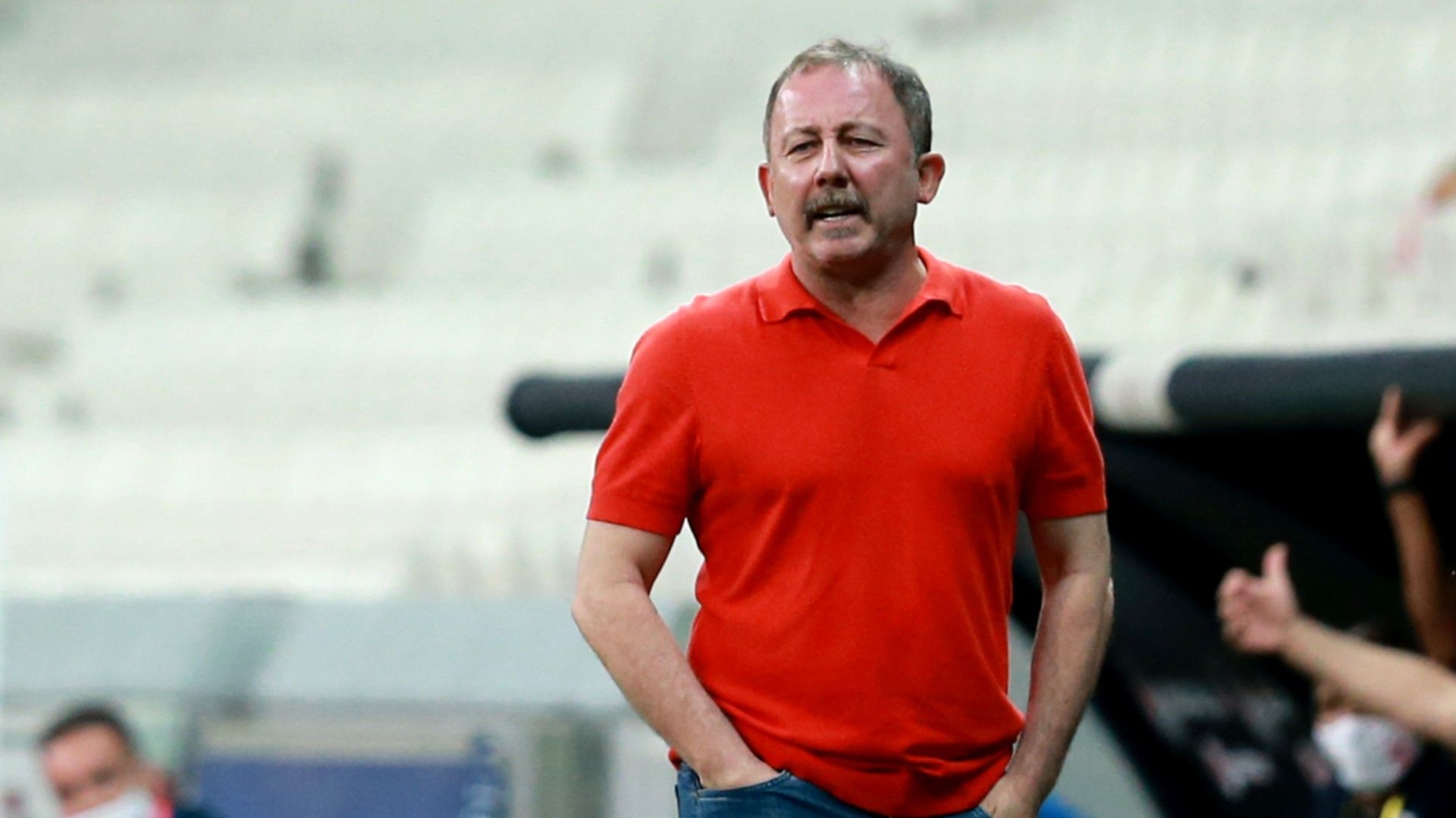 Sergen Yalcin Besiktas v Fenerbahce 07192020