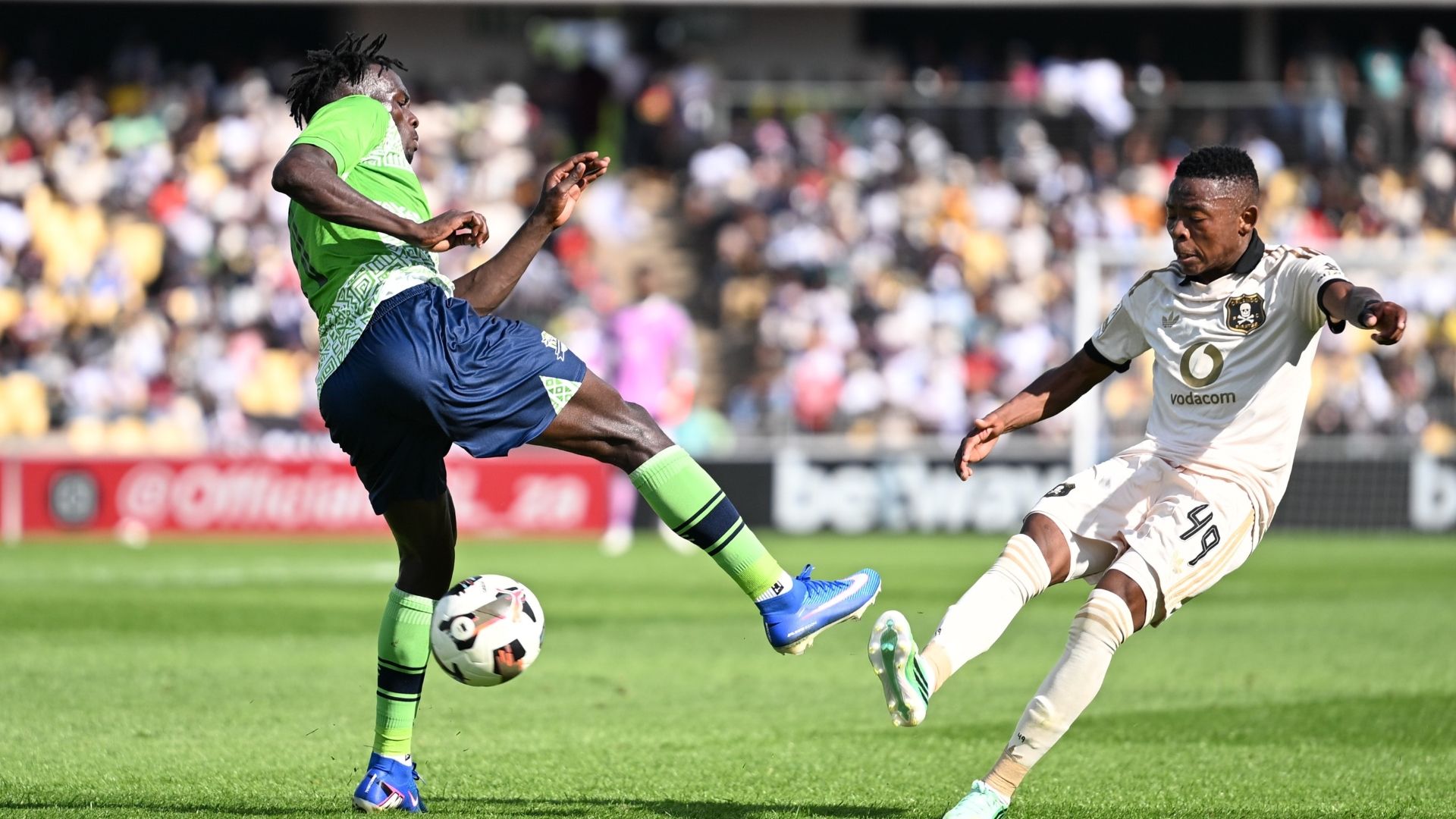 Kabelo Kgositsile, Orlando Pirates