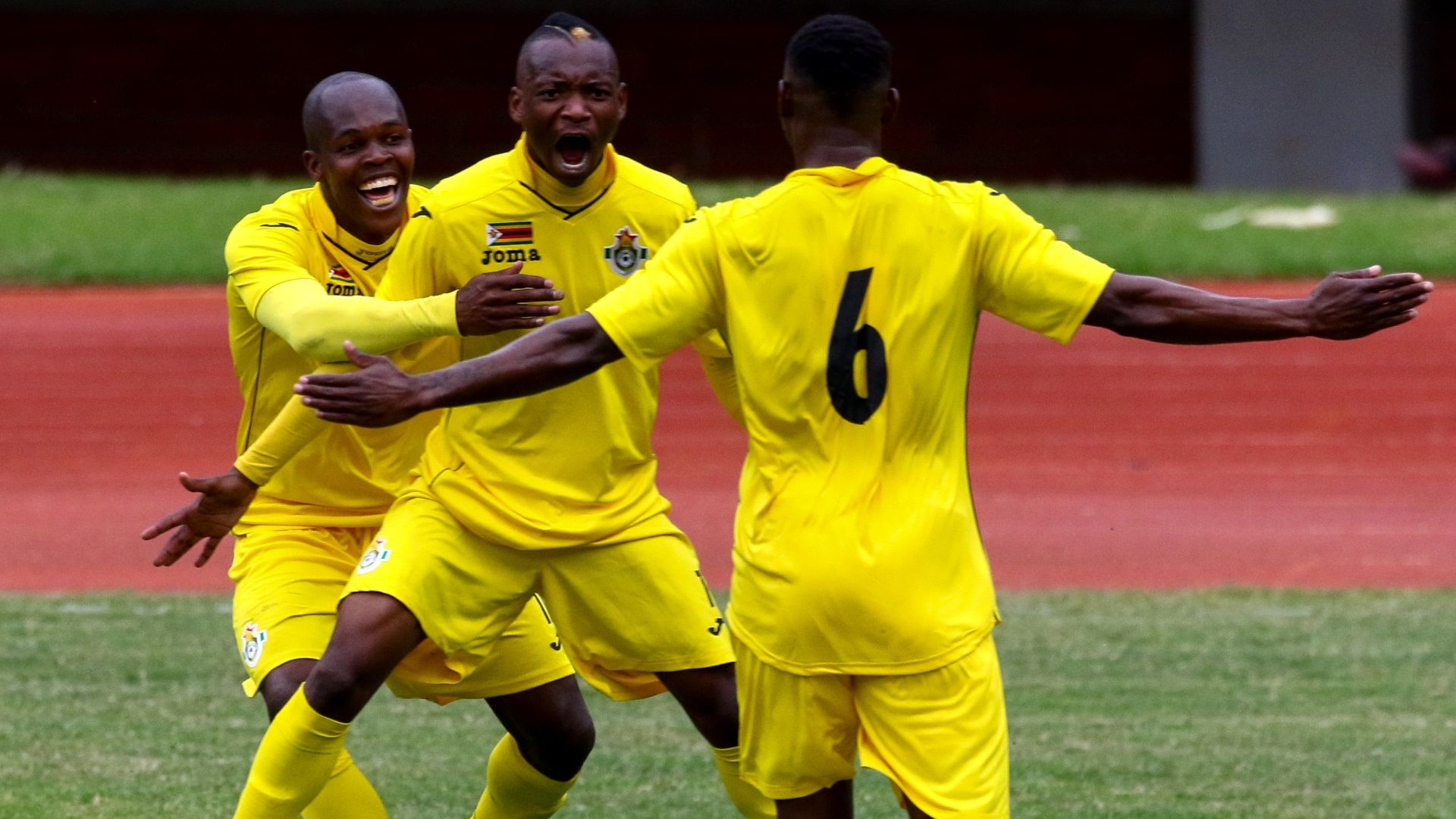 Knowledge Musona & Khama Billiat of Zimbabwe